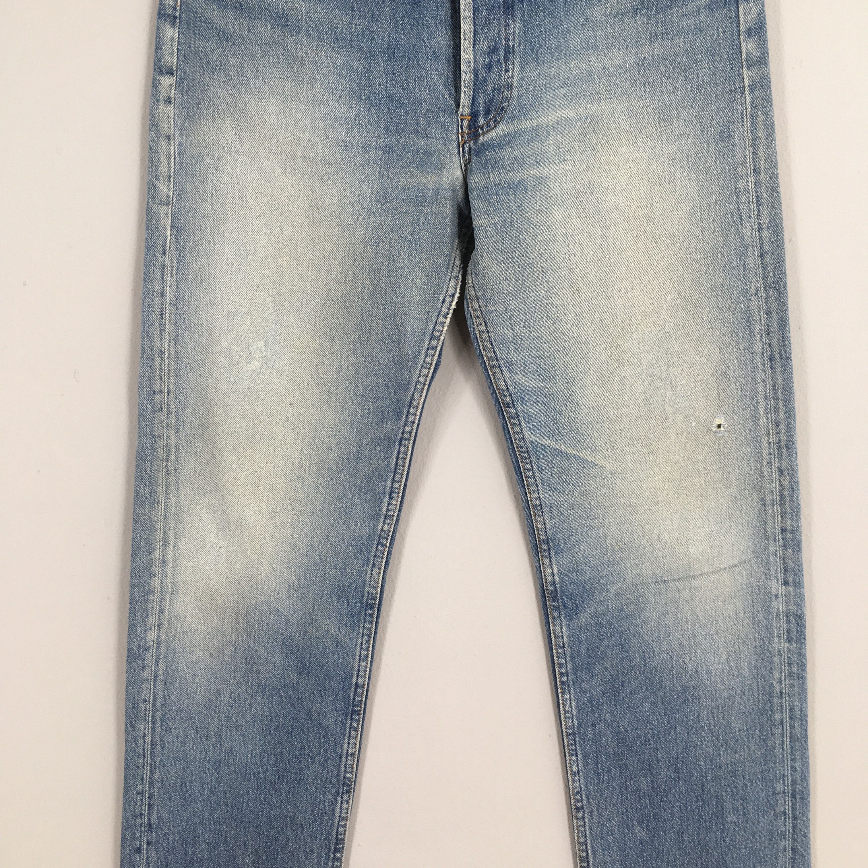 Levi's Size 30x31 Vintage 90s Levi's 501 Faded Blue Jeans S322 Size US 30 / EU 46 - 3 Thumbnail