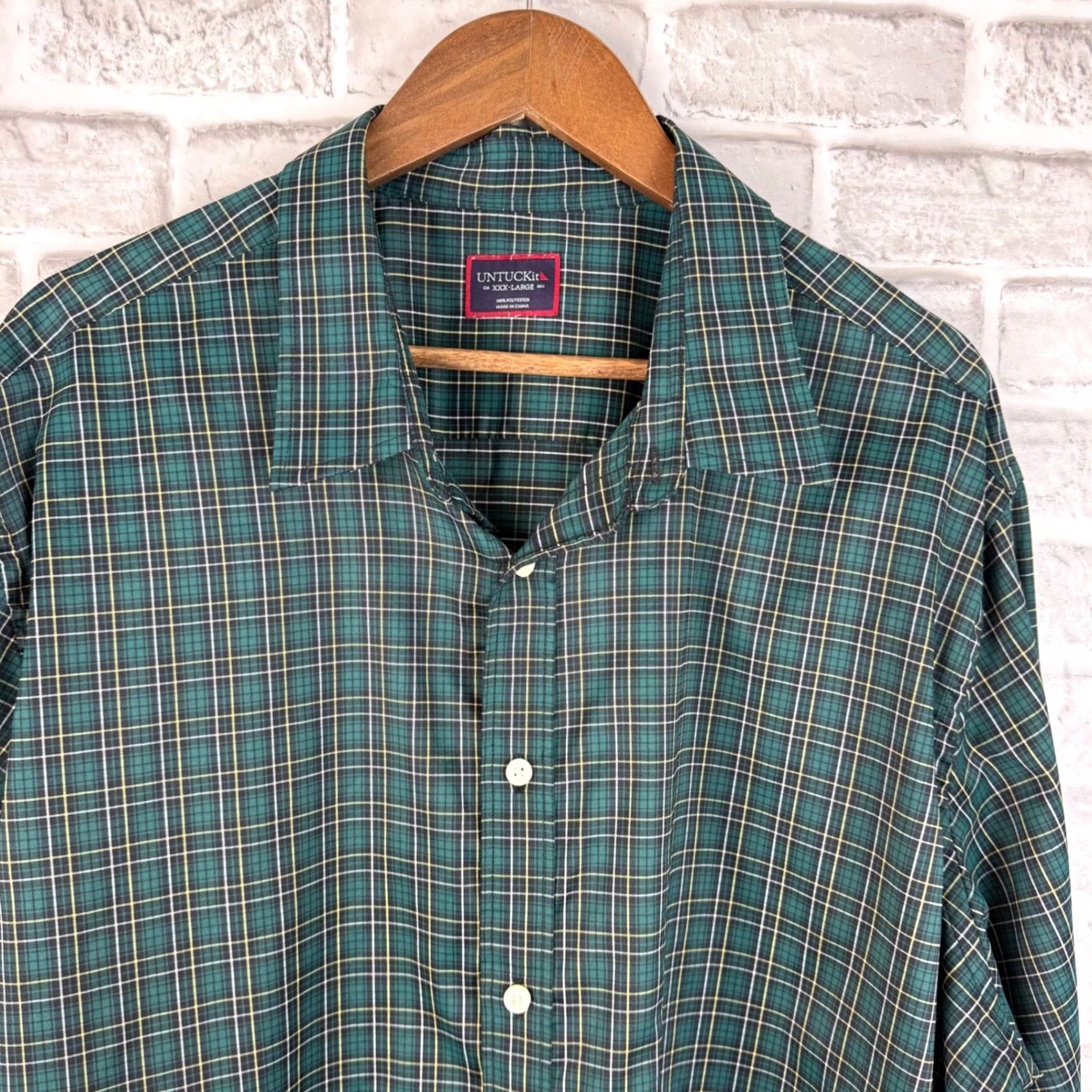 UNTUCKit UNTUCKit Green Plaid Button Down Shirt Mens 3XL Polyester Regular Size US XXL / EU 58 / 5 - 2 Thumbnail