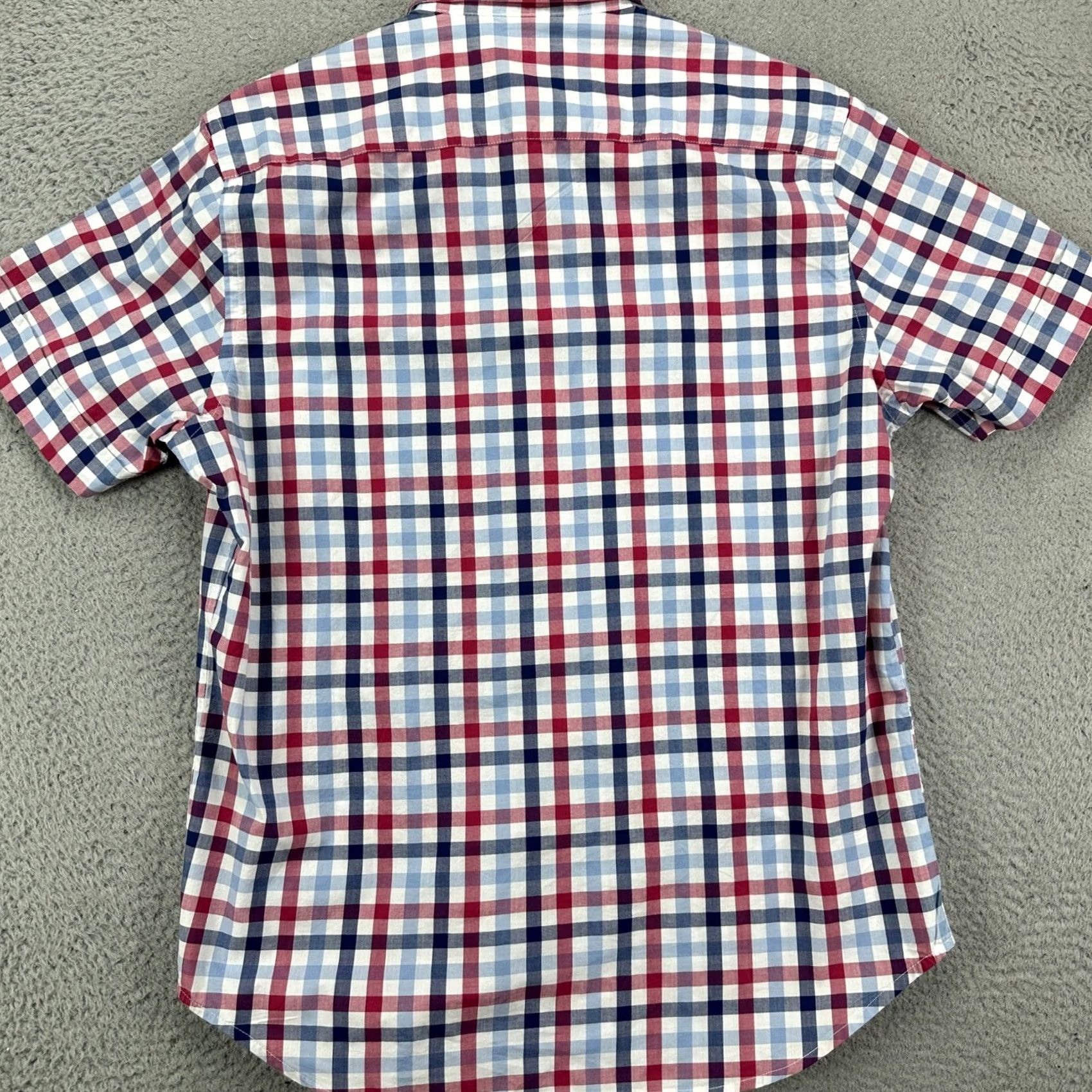 Banana Republic VINTAGE Banana Republic Button Up Shirt Mens Adult Medium Red Blue Check Short Sleeve (Note: vintage tag present?) Size US M / EU 48-50 / 2 - 3 Thumbnail