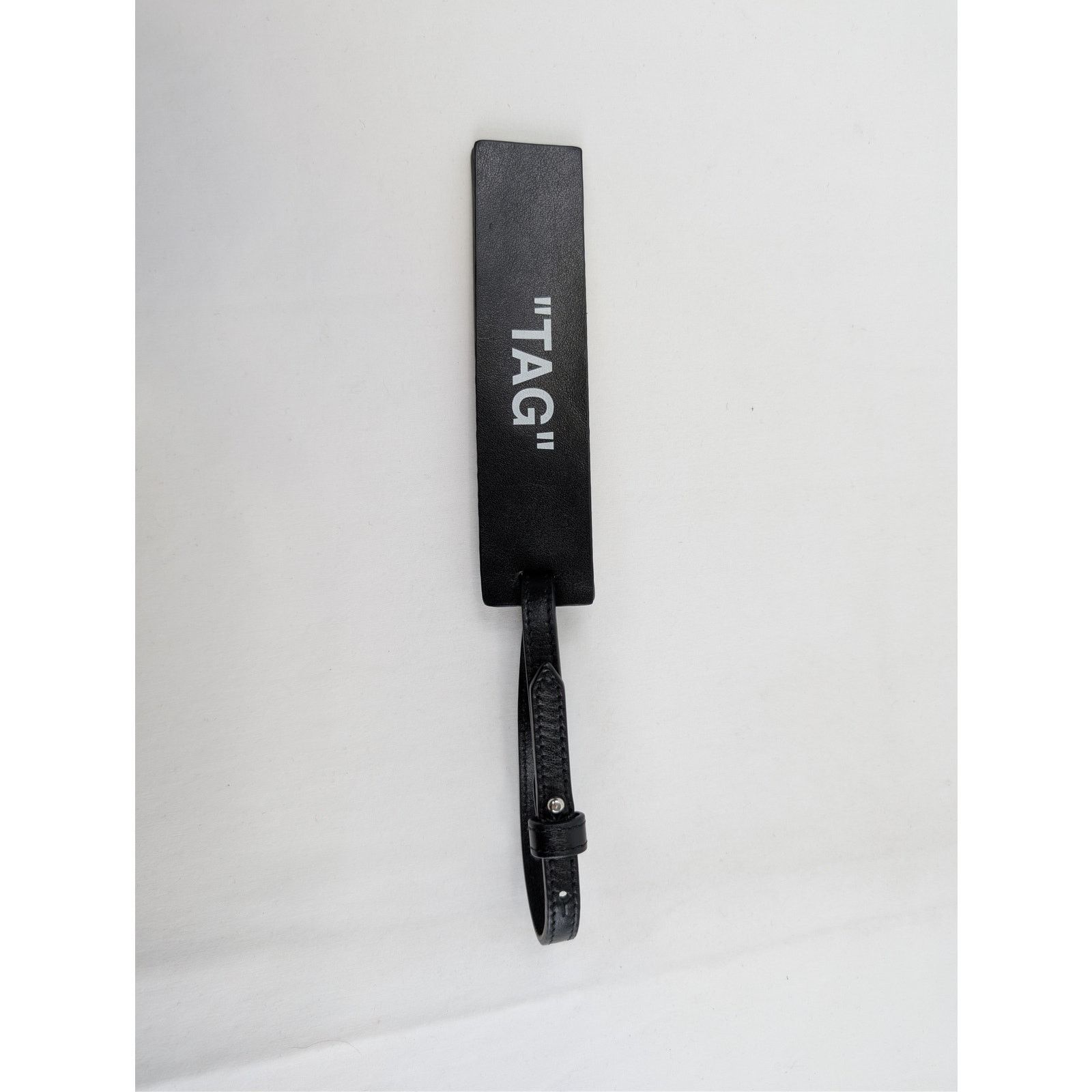 Off-White o1rshd1 Size: OS / Leather Luggage Tag in Black Size ONE SIZE - 2 Thumbnail