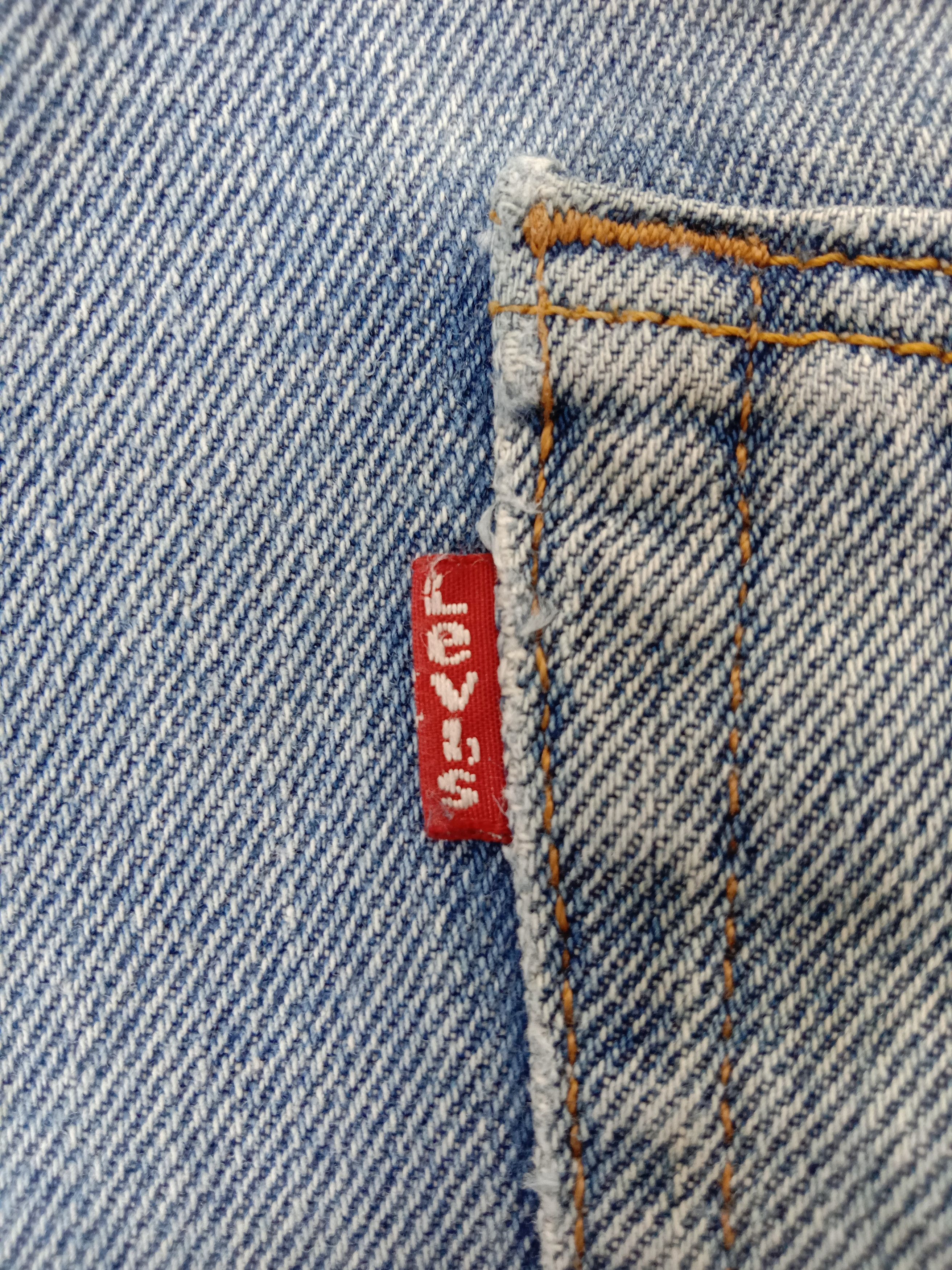 Levi's Vintage Levi's 505 Jeans Blue Wash Distressed Denim Size US 38 / EU 54 - 12 Thumbnail