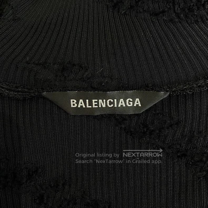 Balenciaga Balenciaga Black Logo Stand Collar Ribbed Mixed Fabric Lon Size S / US 4 / IT 40 - 5 Thumbnail