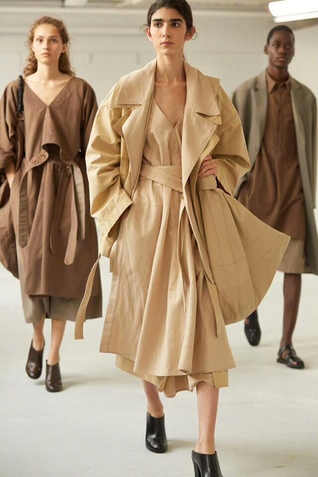Lemaire Lemaire Oversized Dual Design Trench Coat Size M / US 6-8 / IT 42-44 - 1 Thumbnail