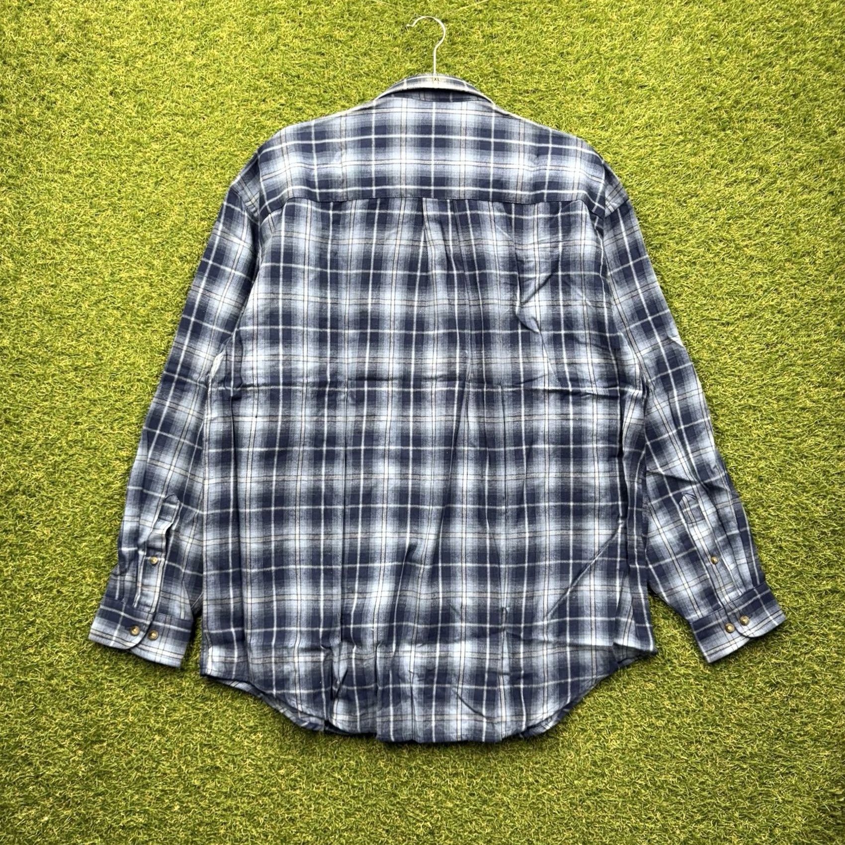 Van Heusen Van Heusen Button-Up Flannel Shirt XL Mens Blue Plaid Size US XL / EU 56 / 4 - 2 Thumbnail