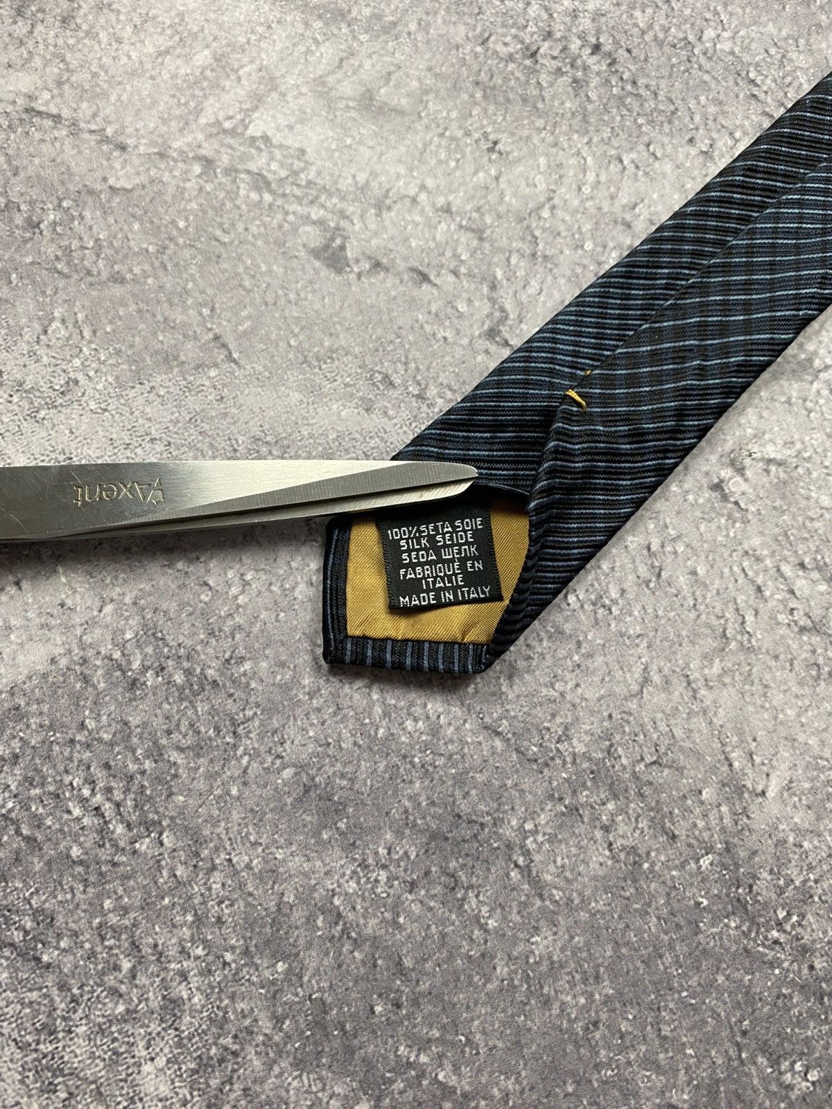Yves Saint Laurent Vintage Yves Saint Laurent YSL Tie Striped Made in Italy Size ONE SIZE - 14 Thumbnail