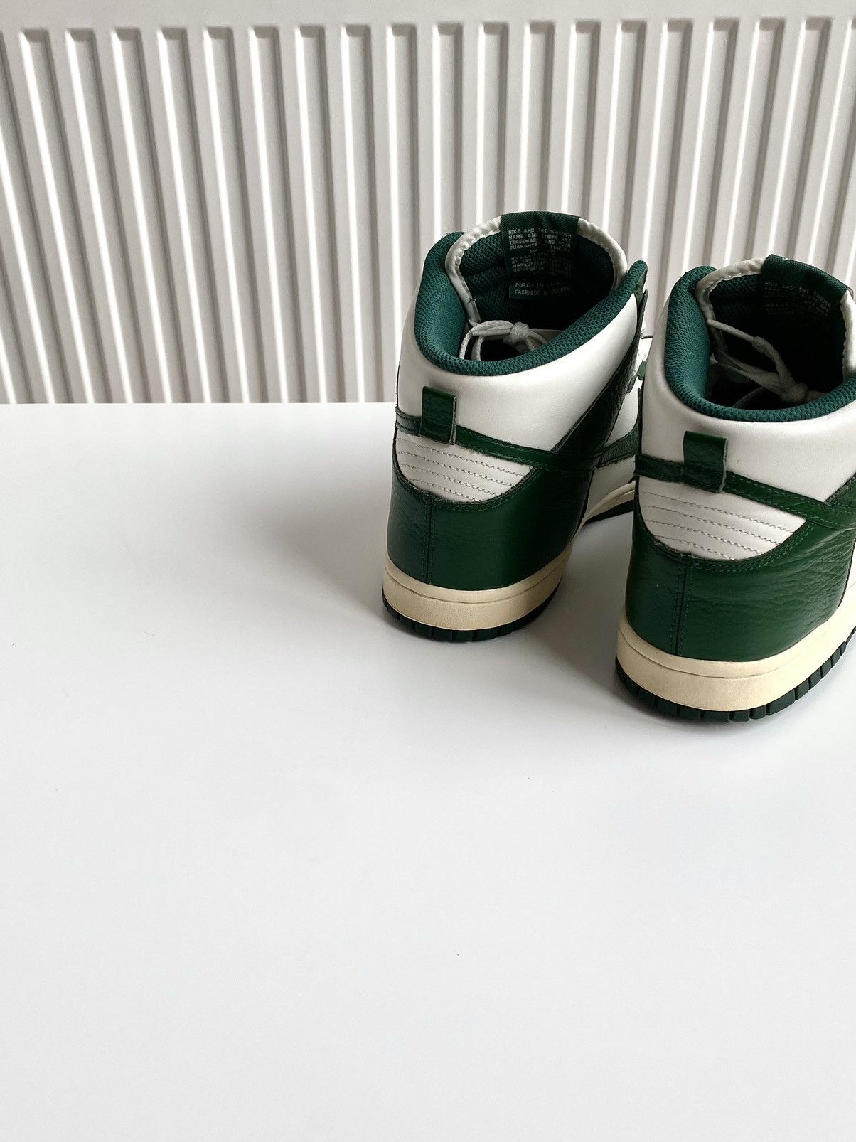 Nike 2011 Nike Dunk High Gorge Green Sail Pack Size US 8.5 / EU 41-42 - 6 Thumbnail