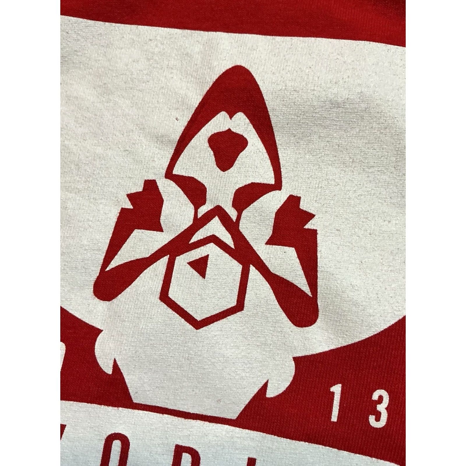 Delta VINTAGE League Of Legends 2013 World Championship Season 3 Red Graphic T-Shirt XL Men Red T-Shirt Mens XL World Championship 2013 Gaming Clothing Size US XL / EU 56 / 4 - 6 Thumbnail
