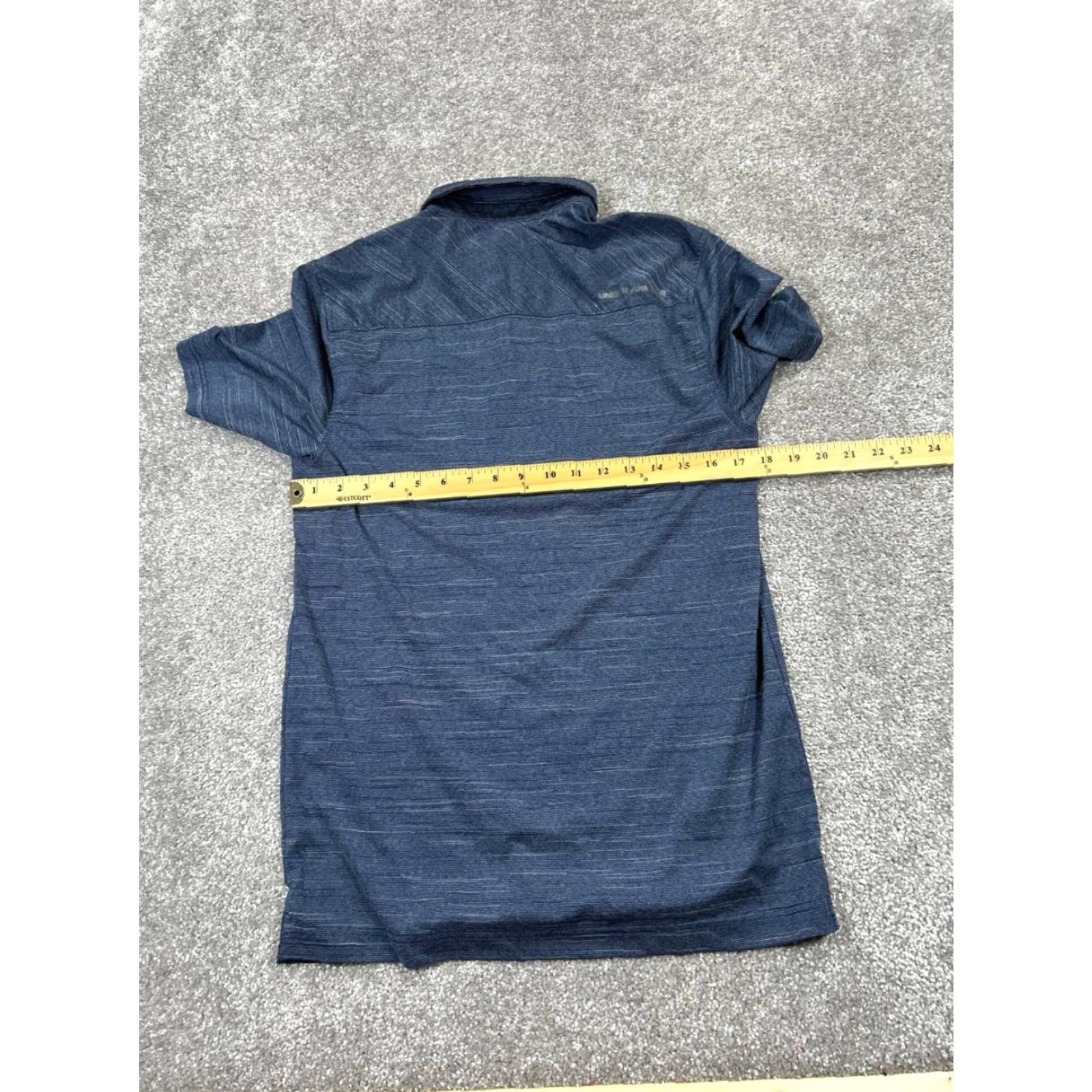 Under Armour Under Armour Polo Shirt Mens Small Blue HeatGear Golf Shirt Mens S Blue Polo Under Armour HeatGear Golf Mens Short Sleeve Breathable Polo Shirt Size US S / EU 44-46 / 1 - 6 Thumbnail