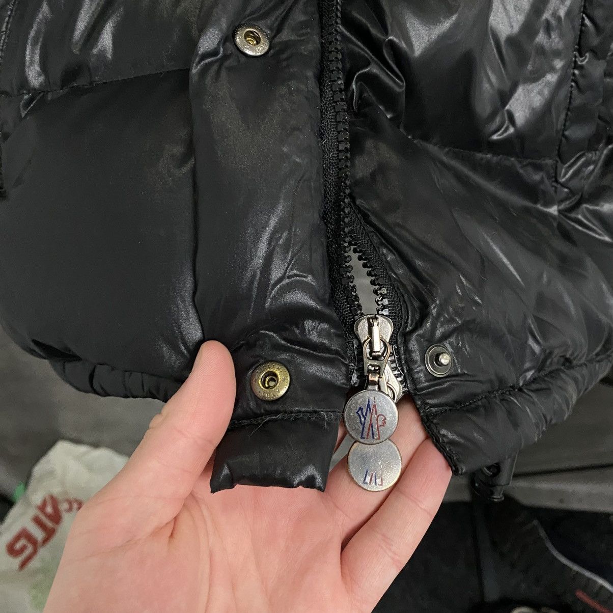 Moncler Vintage Moncler Puffer Jacket S Size Size US S / EU 44-46 / 1 - 9 Thumbnail