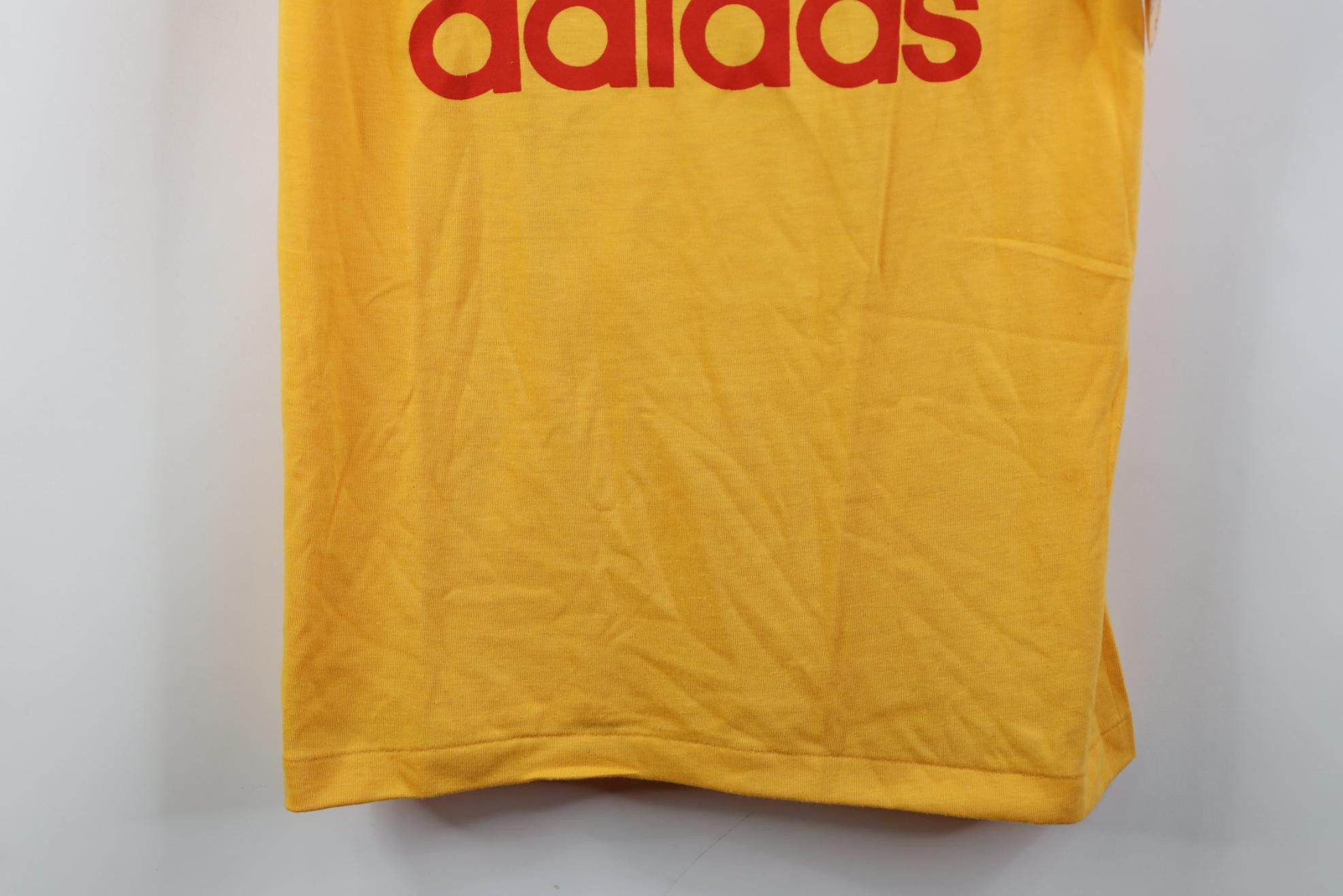 Adidas Deadstock Vintage 80s Adidas Trefoil Big Logo T-Shirt USA Size US S / EU 44-46 / 1 - 3 Thumbnail