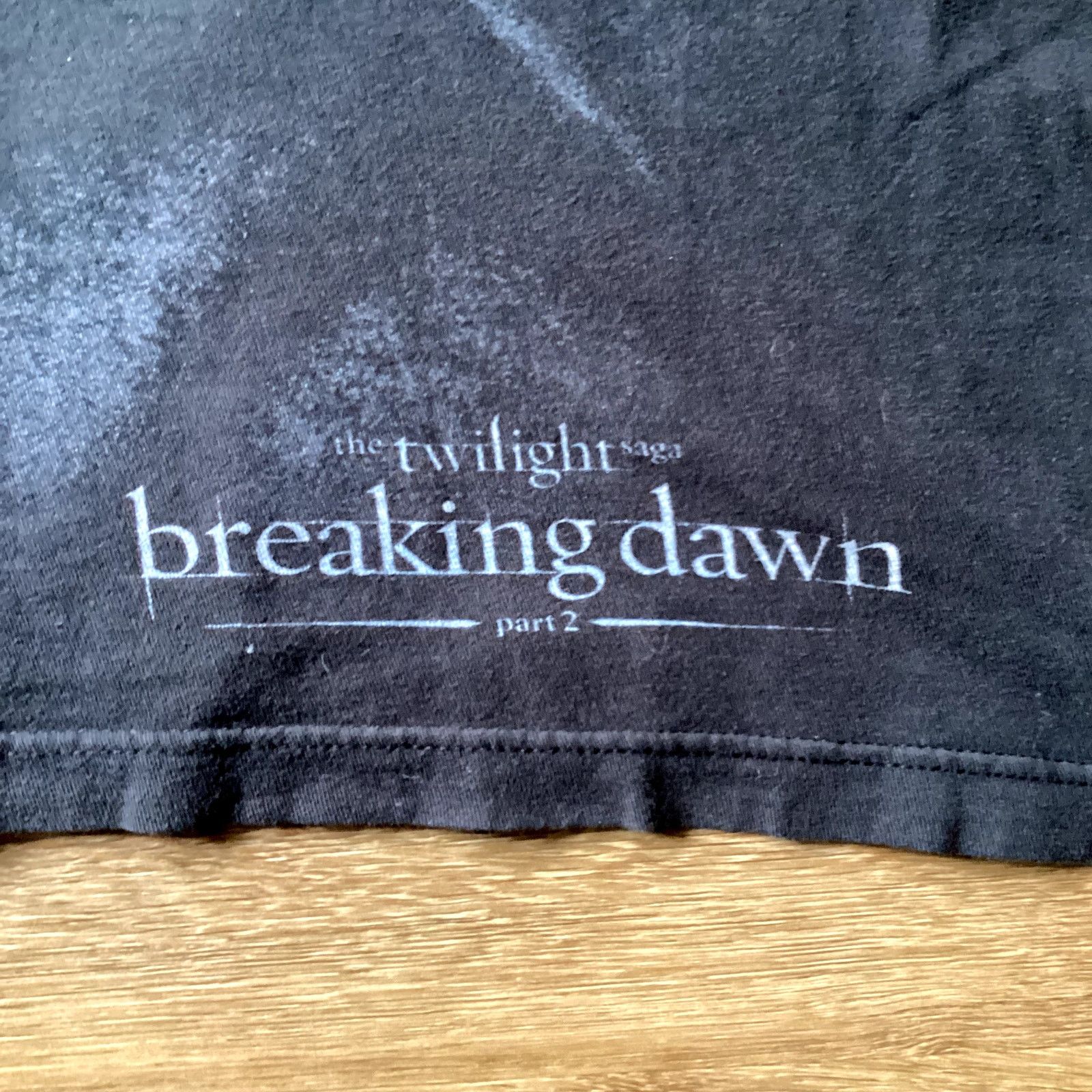 Vintage Rare Edward Culin Twilight Breaking Dawn Tee-Size Size US L / EU 52-54 / 3 - 2 Thumbnail