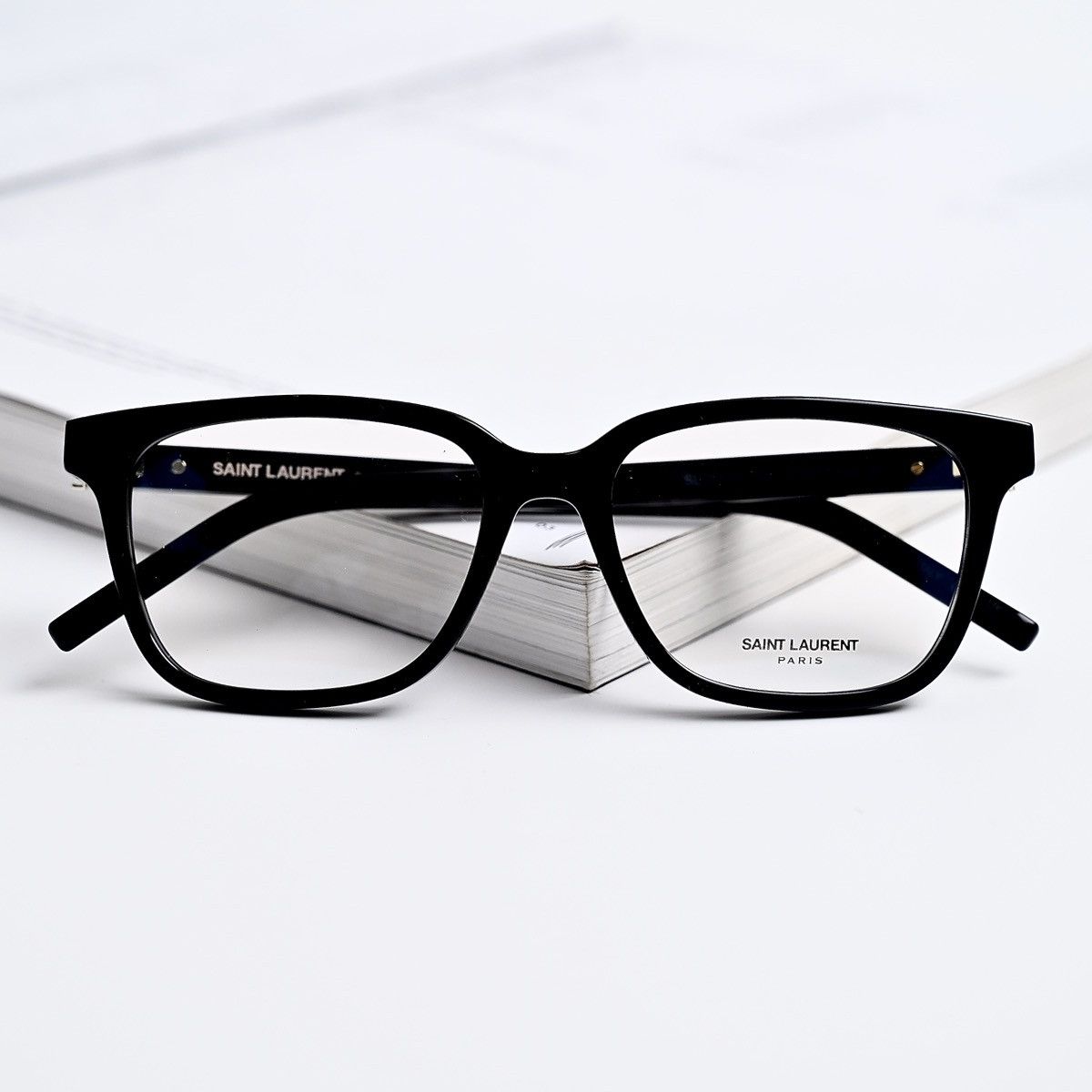 Saint Laurent Paris SAINT LAURENT SL M110 GLASSES Size ONE SIZE - 9 Thumbnail