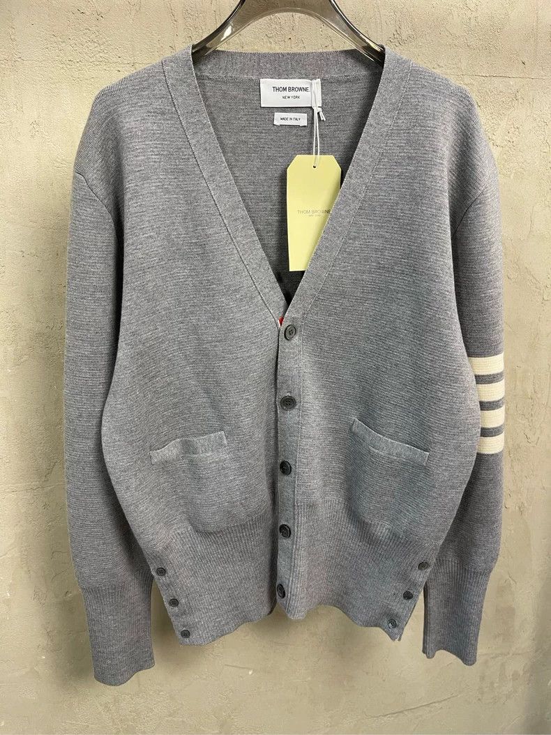Thom Browne Thom Browne Gray four-striped wool cardigan jacket 2505-Nex Size US L / EU 52-54 / 3 - 3 Thumbnail
