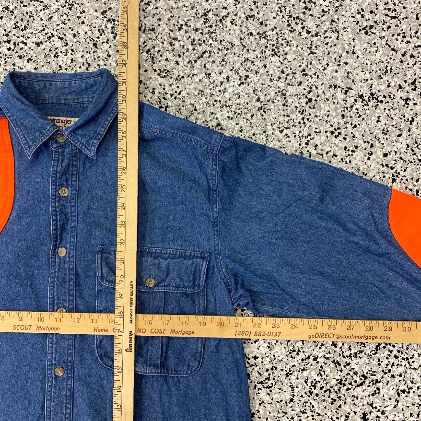 Wrangler Wrangler Rugged Wear Button-Up Shirt Denim Orange Mens Medium 15.5 15.5 oz Cotton Shotgun Shooting Outdoor All Seasons Button Size US L / EU 52-54 / 3 - 2 Thumbnail