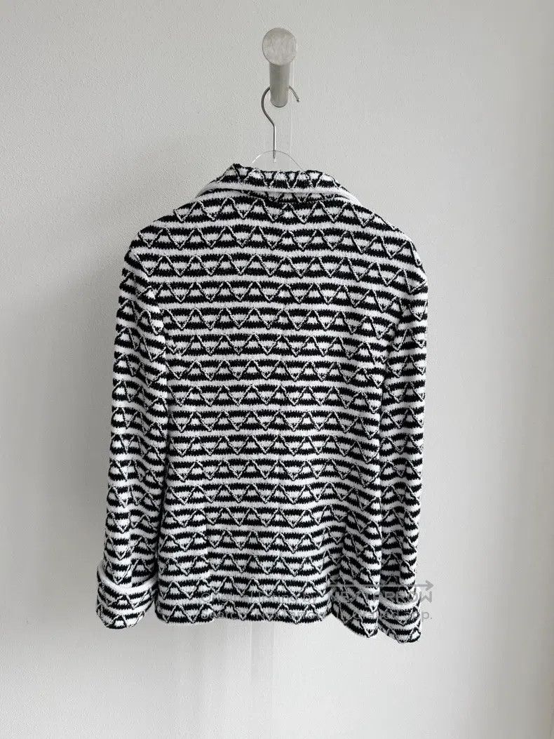 Chanel Chanel 24s black and white sequin wavy tweed jacket Size XS / US 0-2 / IT 36-38 - 3 Thumbnail