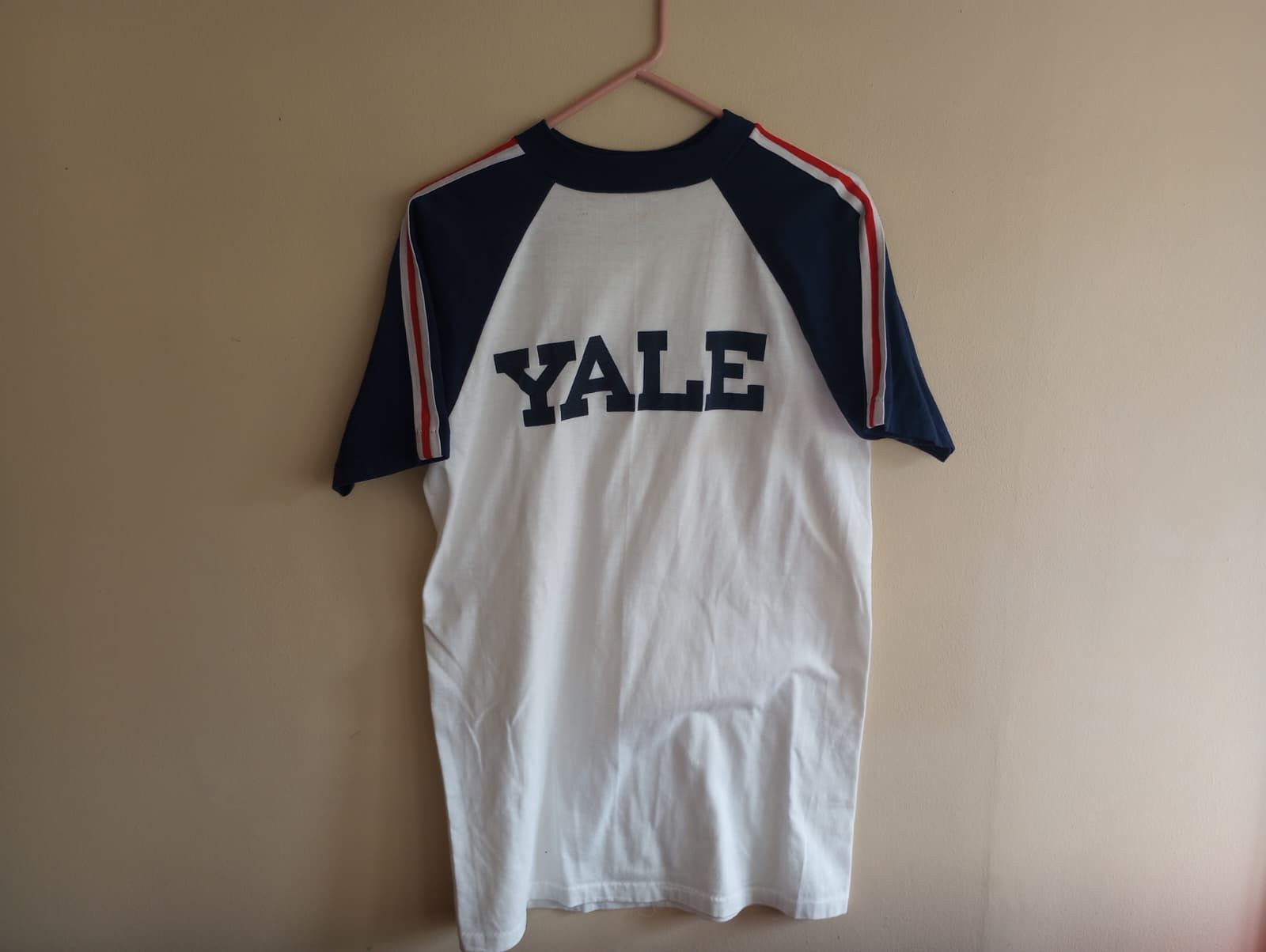 Other Vintage Yale T-Shirt Size US L / EU 52-54 / 3 - 1 Thumbnail