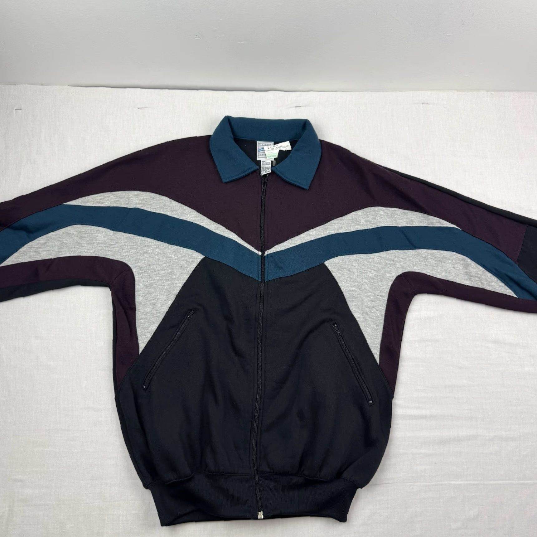 Vintage VINTAGE Clear Creek Sweatshirt Jacket Adult Medium Zip 80s Solid Men Size US M / EU 48-50 / 2 - 5 Thumbnail
