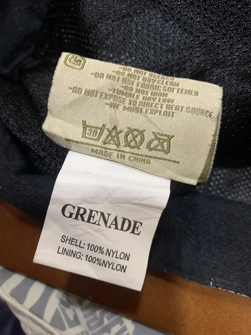 Grenade SkiPants Grenade Fatigue Project Full Print 2007/2008 Size L Size US 32 / EU 48 - 12 Thumbnail