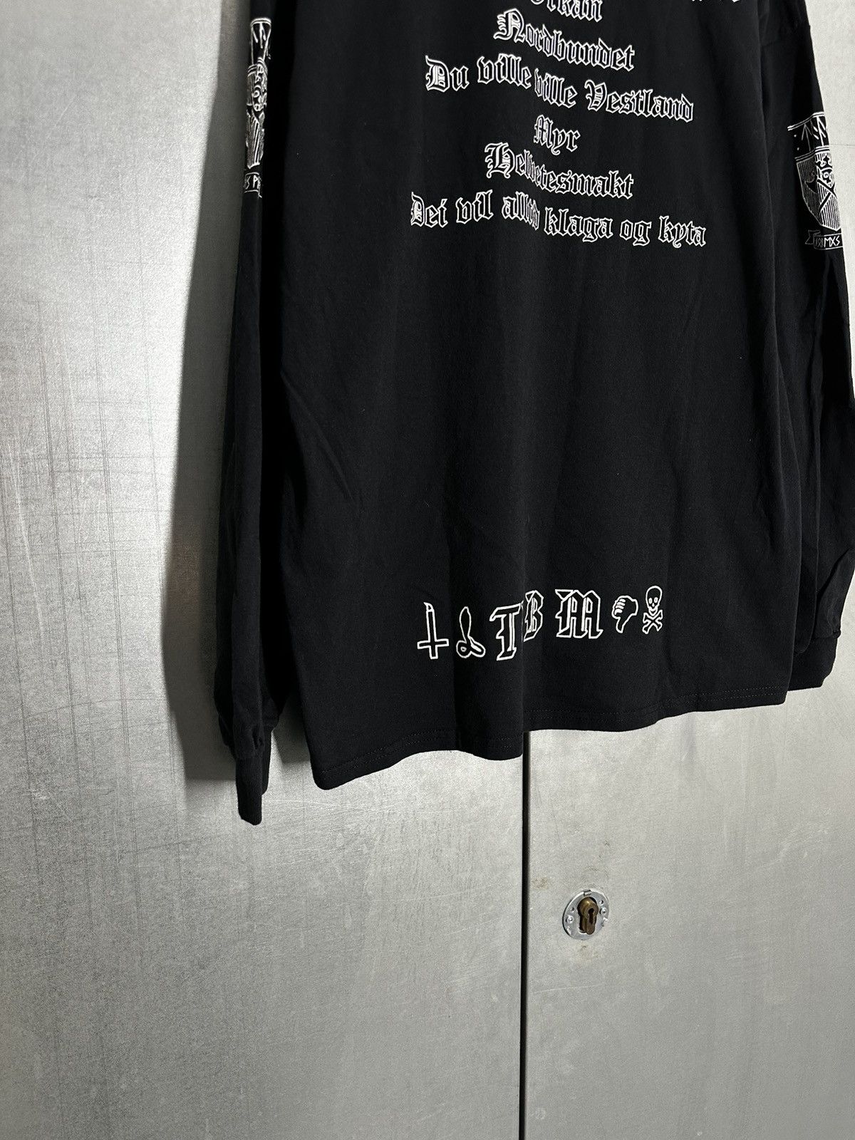 Band Tees Taake Noregs Vaapen 2011 Death Metal Longsleeve Size US XXL / EU 58 / 5 - 10 Thumbnail