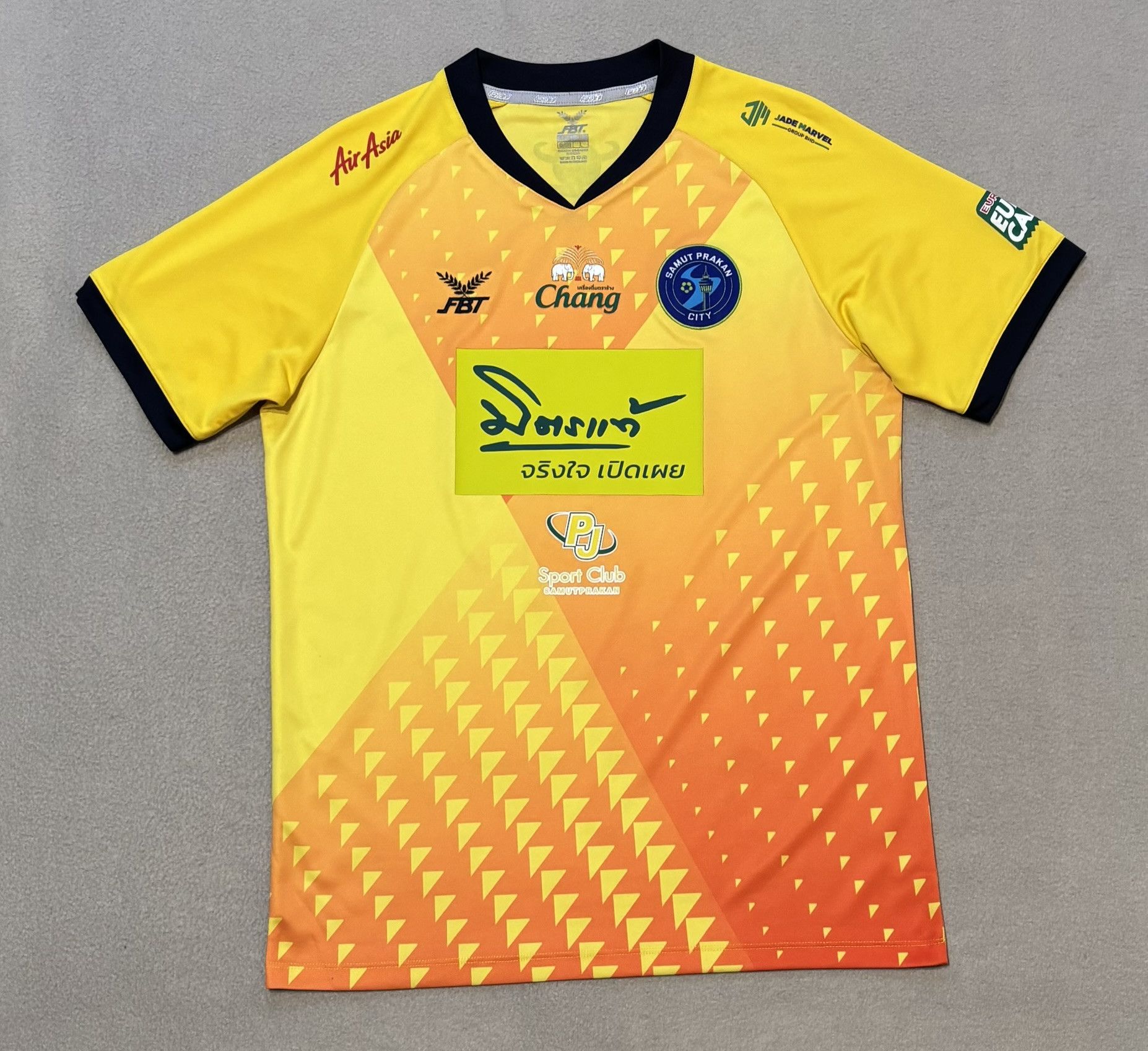 Other Samut Prakan City 2022/2023 FBT Football Jersey Size XL Size US L / EU 52-54 / 3 - 5 Thumbnail