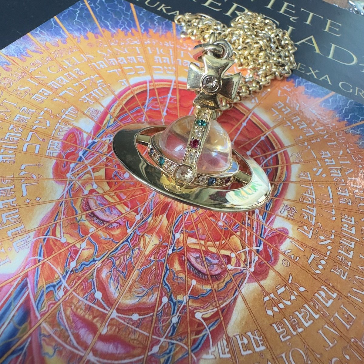 Vivienne Westwood Rare Vivienne Westwood Big 3D ORB Vintage First edition Size ONE SIZE - 1 Thumbnail
