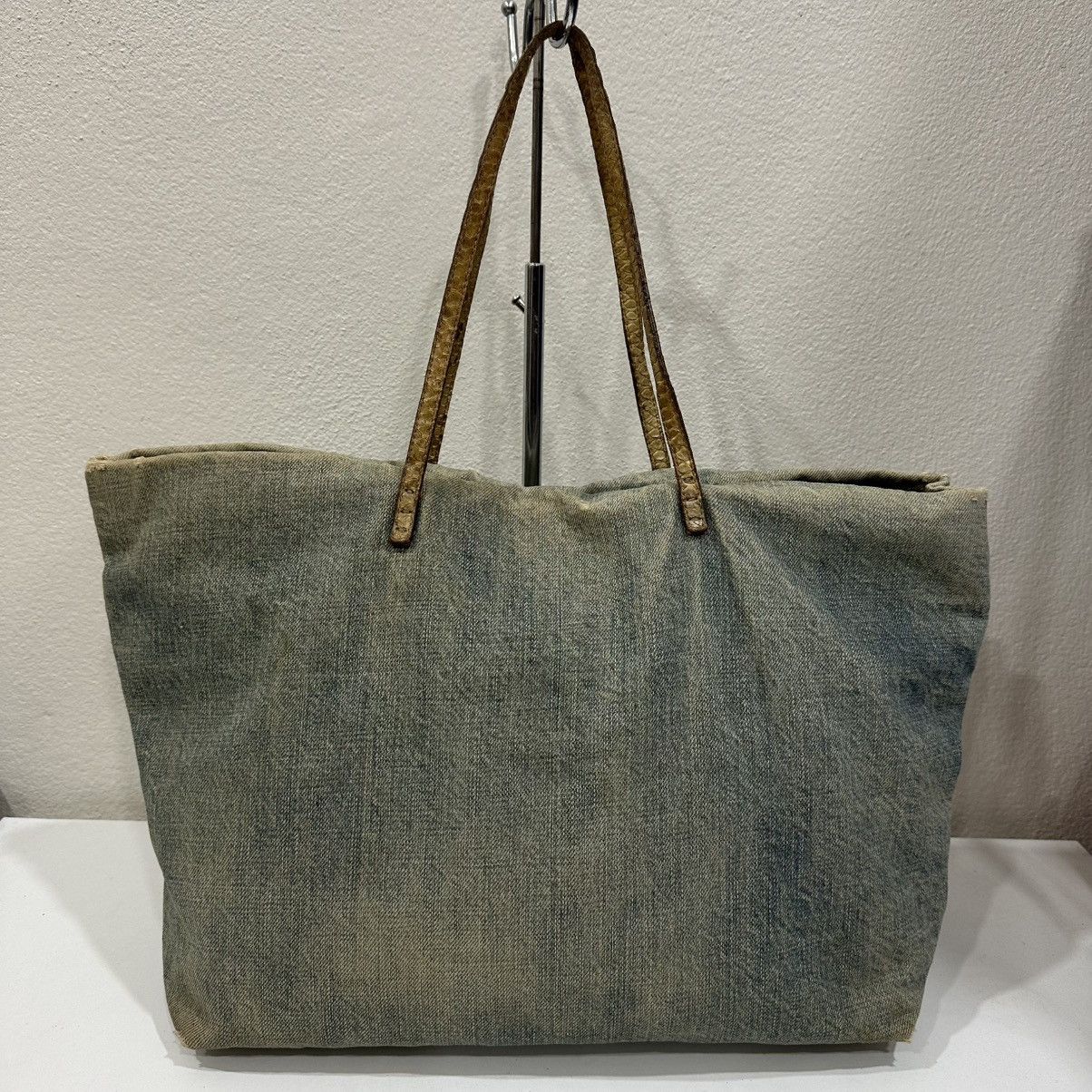 Fendi ‼️LASTDROP‼️ FENDI EMBROIDERED DENIM TOTE BAG Size ONE SIZE - 3 Thumbnail