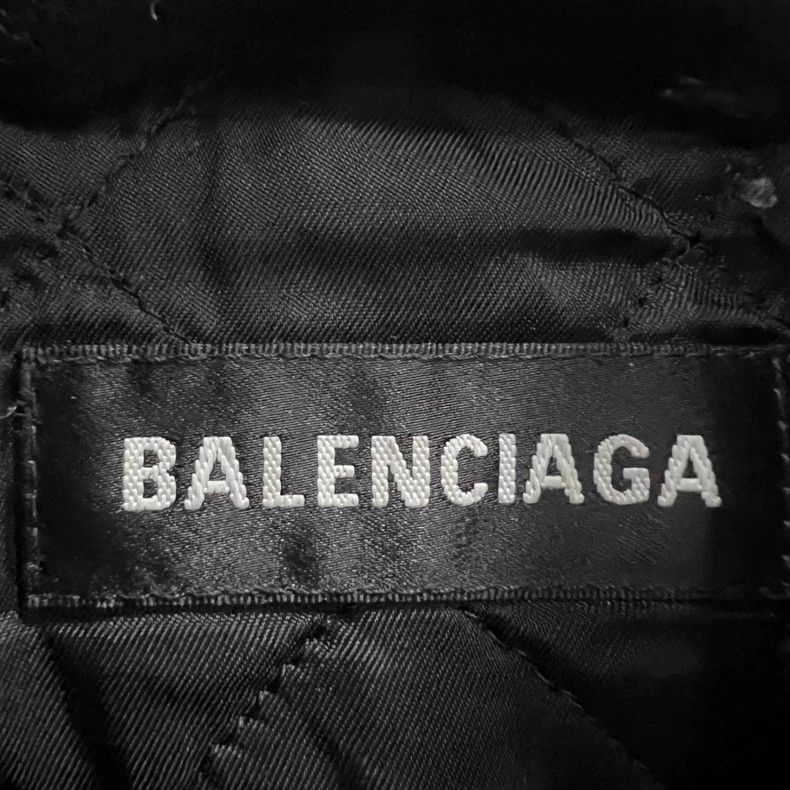 Balenciaga Balenciaga Black logo zipper coat Size US S / EU 44-46 / 1 - 3 Thumbnail
