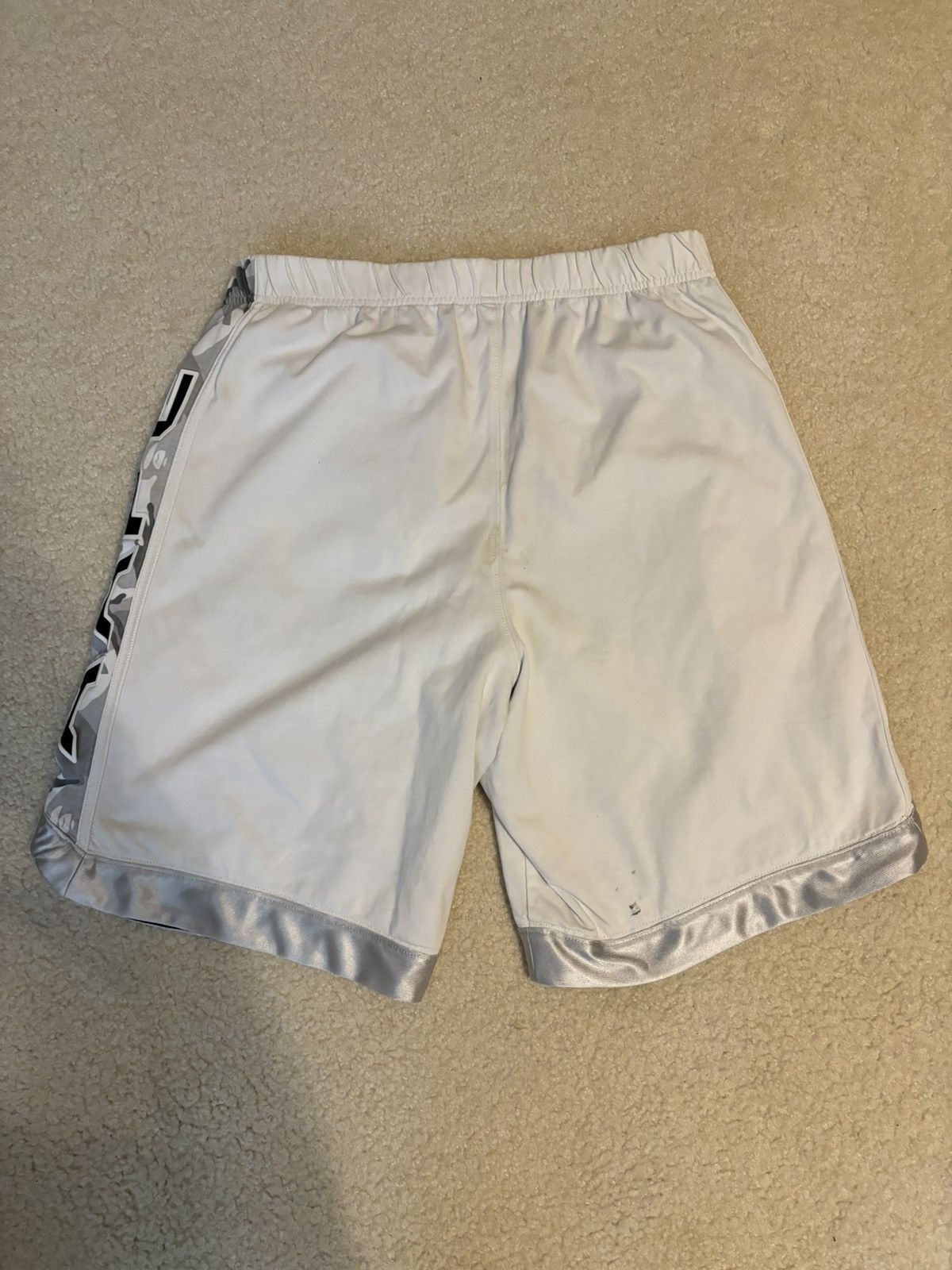 Aape A Bathing Ape Reversible Space Multicolor Camo Shorts Grey Size US 34 / EU 50 - 5 Thumbnail