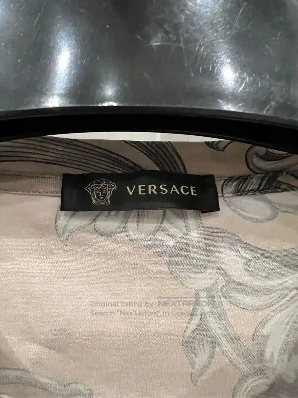 Versace Versace Graphic Print Short-Sleeve T-Shirt . Size US M / EU 48-50 / 2 - 2 Thumbnail