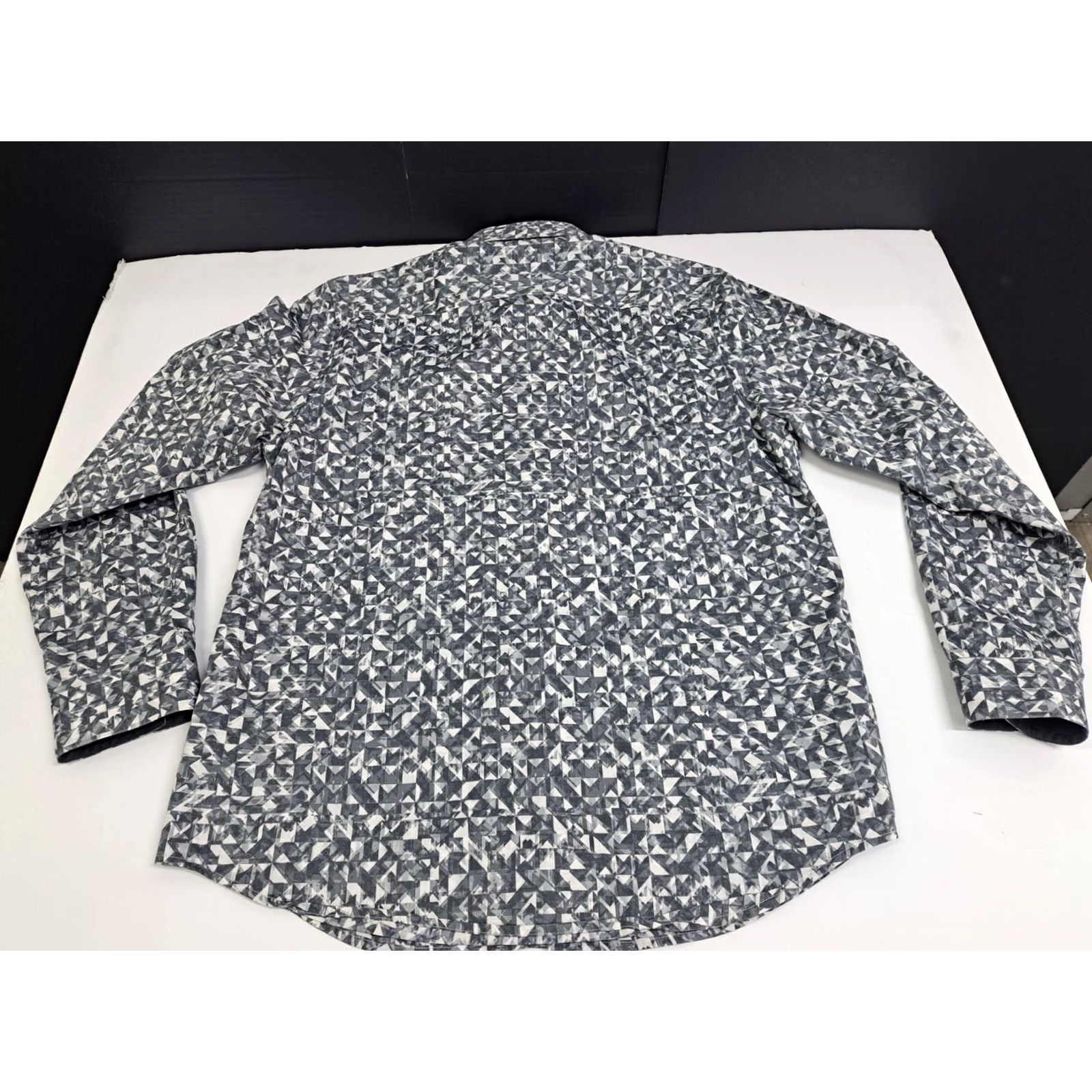 Calvin Klein Calvin Klein Shirt Mens L Gray White Long Sleeve Button Up Cotton Colorblock Multicolor Blue Colorful Business Casual Travel Size US L / EU 52-54 / 3 - 6 Thumbnail