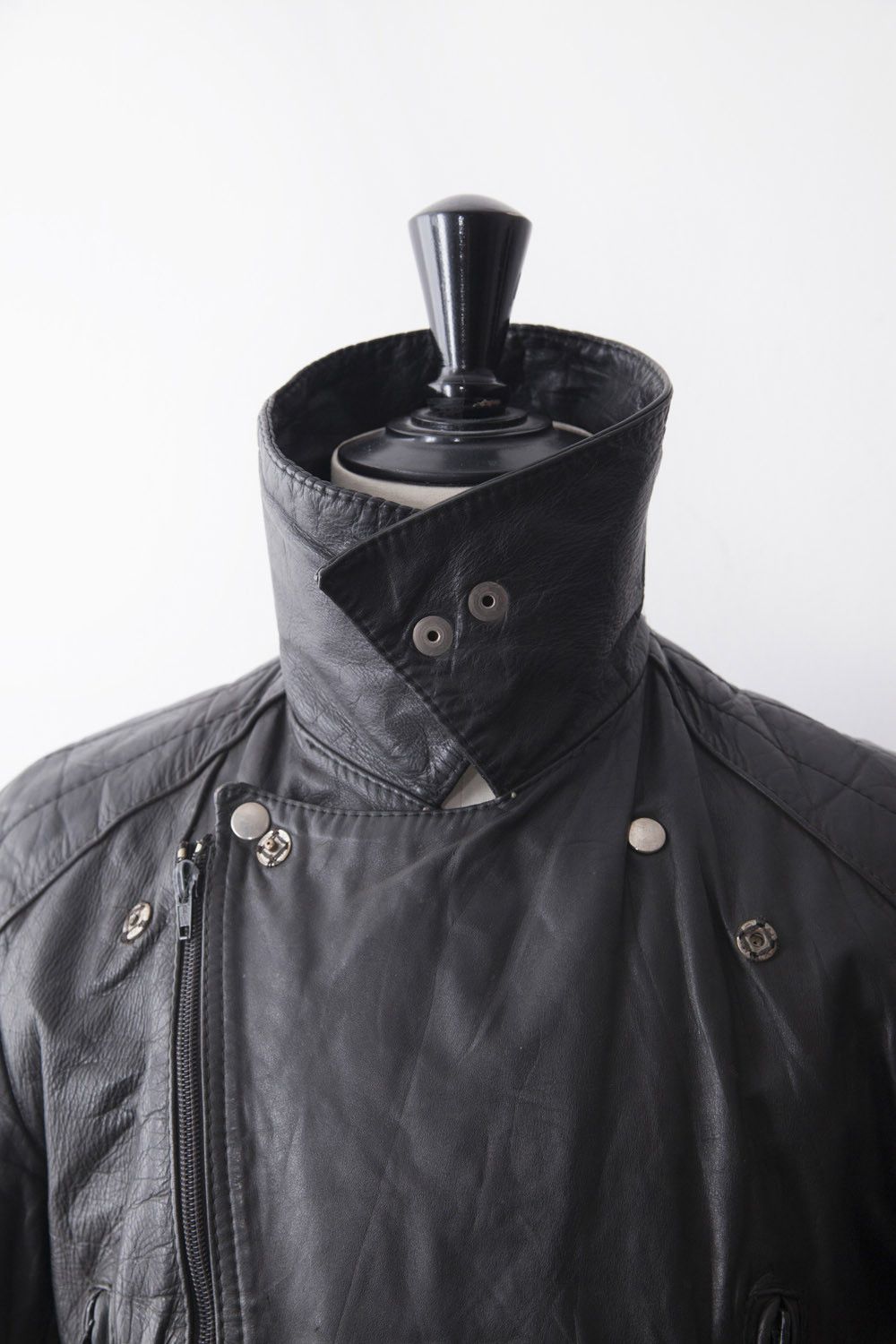 Vintage Vintage 1990's black leather perfecto jacket Size US S / EU 44-46 / 1 - 4 Thumbnail