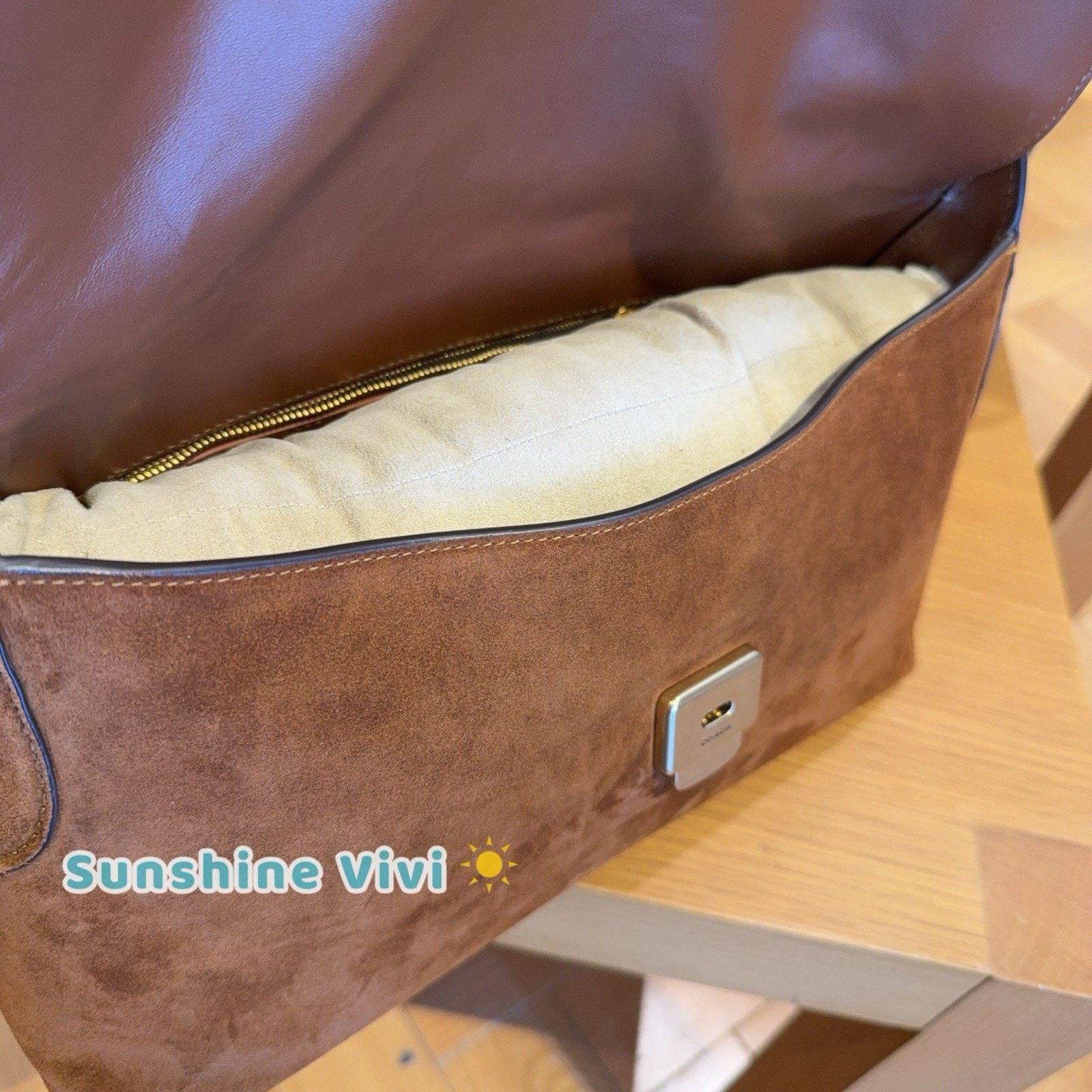 Coach NWT Coach Chelsea Shoulder Bag 36 Warm Brown CDT20 Suede Size ONE SIZE - 4 Thumbnail