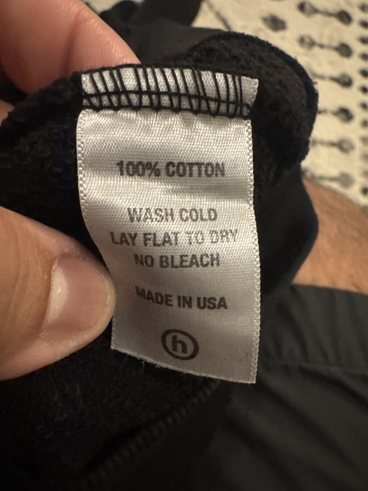 HIDDEN Hidden NY sweatshirt size Medium brand new Size US M / EU 48-50 / 2 - 4 Thumbnail