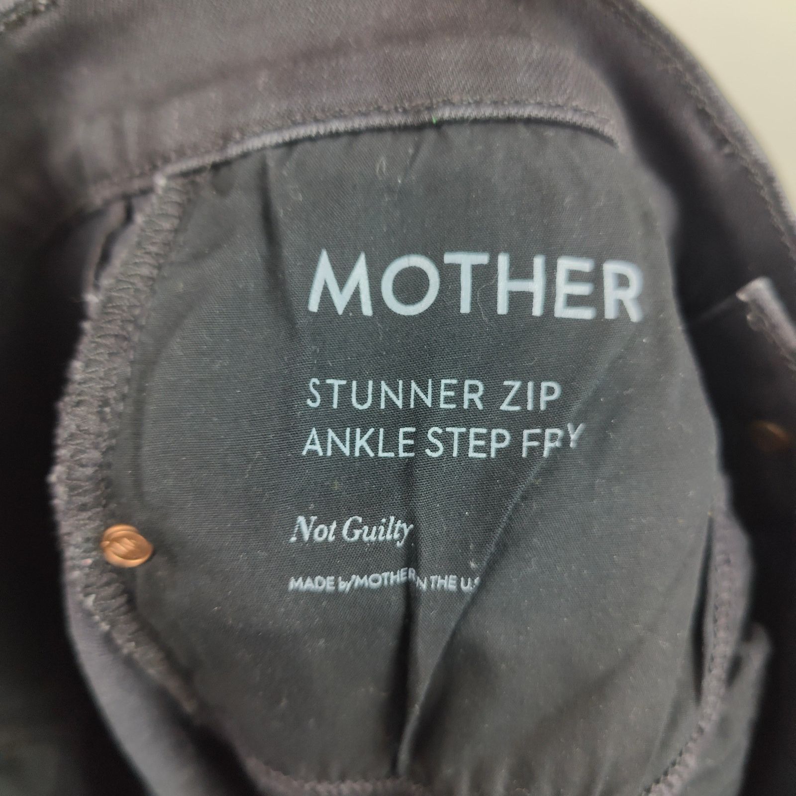 MOTHER Mother Stunner Zip Ankle Step Fray Womens 27 Not Guilty Size 27" / US 4 / IT 40 - 9 Thumbnail