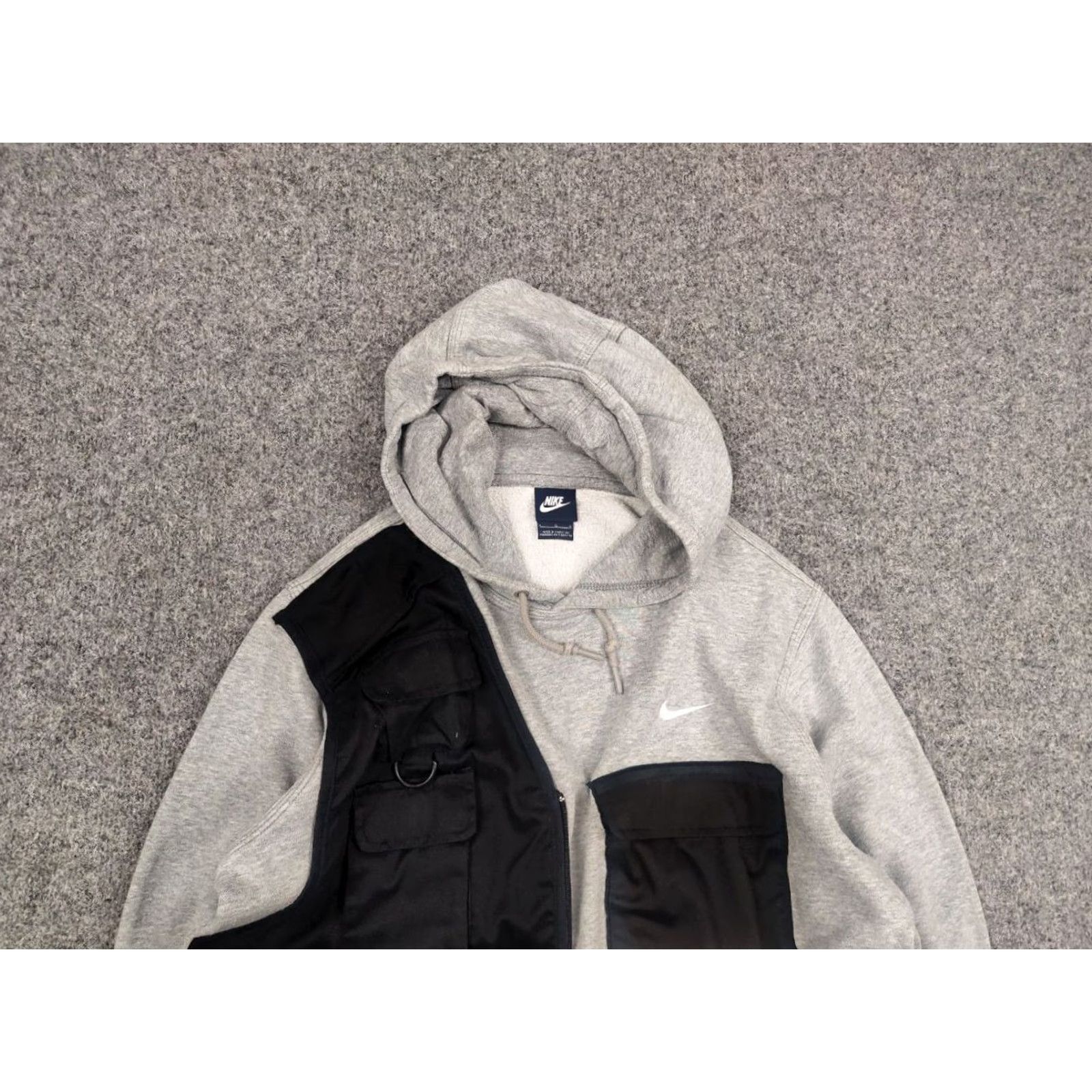 Nike VINTAGE Nike Hoodie Shirt Mens L Gray Oversized 90s Y2K Cargo Pocket Zip Vest Crew Neck Sleeveless Front Logo Size US L / EU 52-54 / 3 - 3 Thumbnail