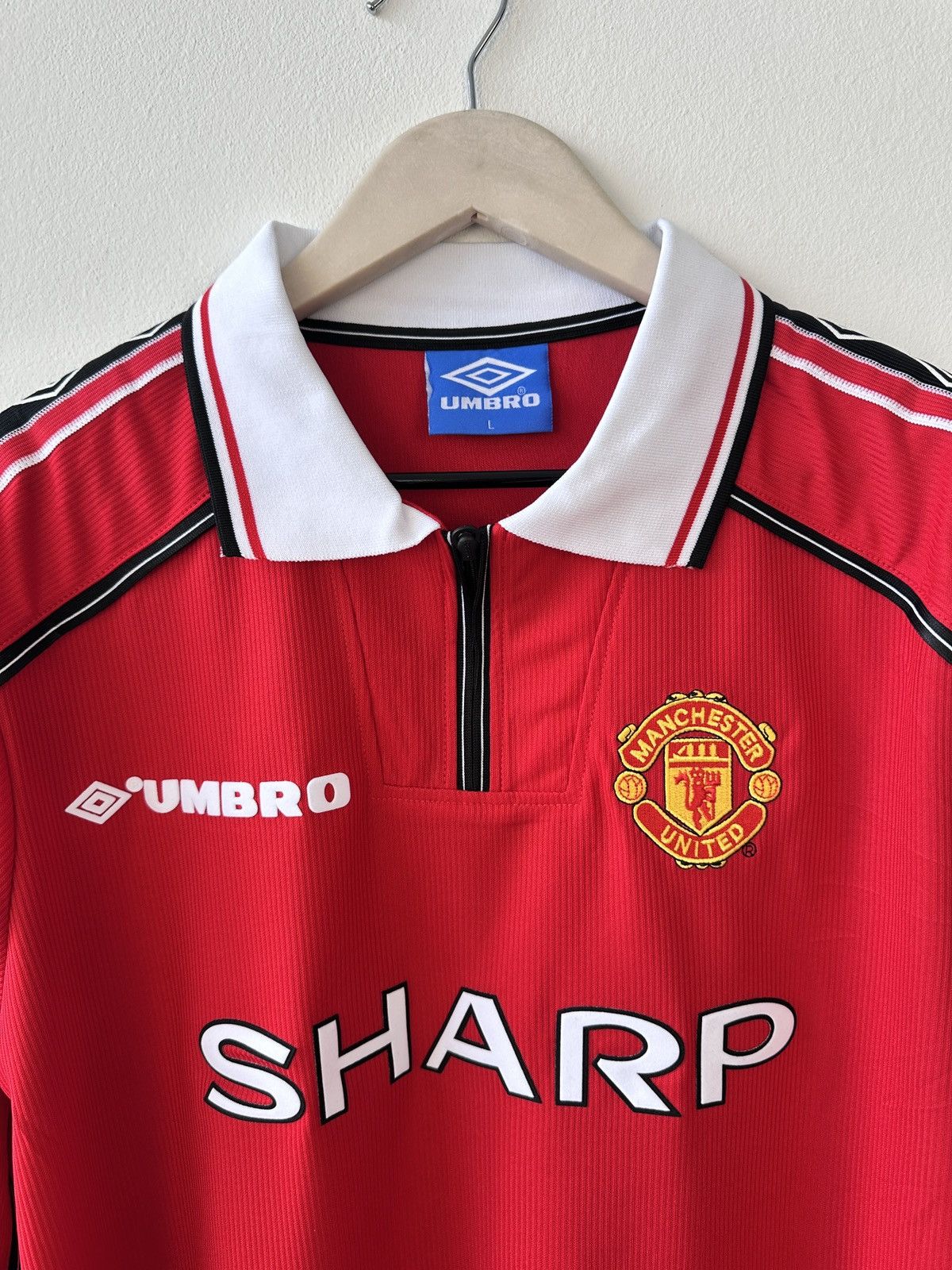 Umbro Beckham #7 Man Utd 99 Final Treble Shirt Umbro Long Sleeve L Size US L / EU 52-54 / 3 - 6 Thumbnail