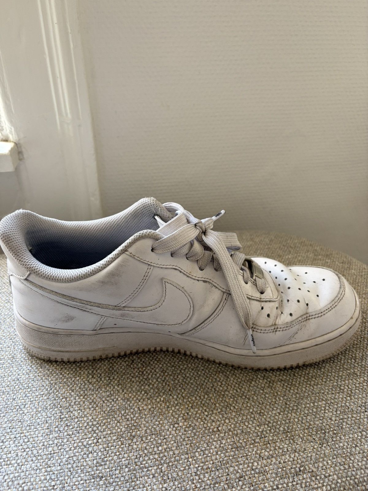 Nike Nike Air Force 1 Size US 9.5 / EU 42-43 - 2 Thumbnail