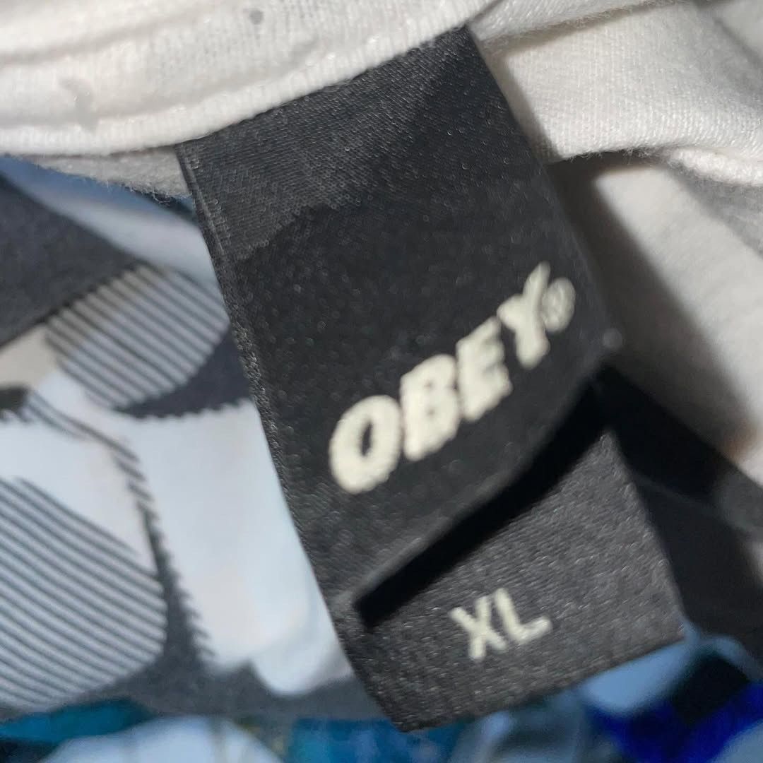 Obey Obey (obama) Size US XXL / EU 58 / 5 - 2 Thumbnail