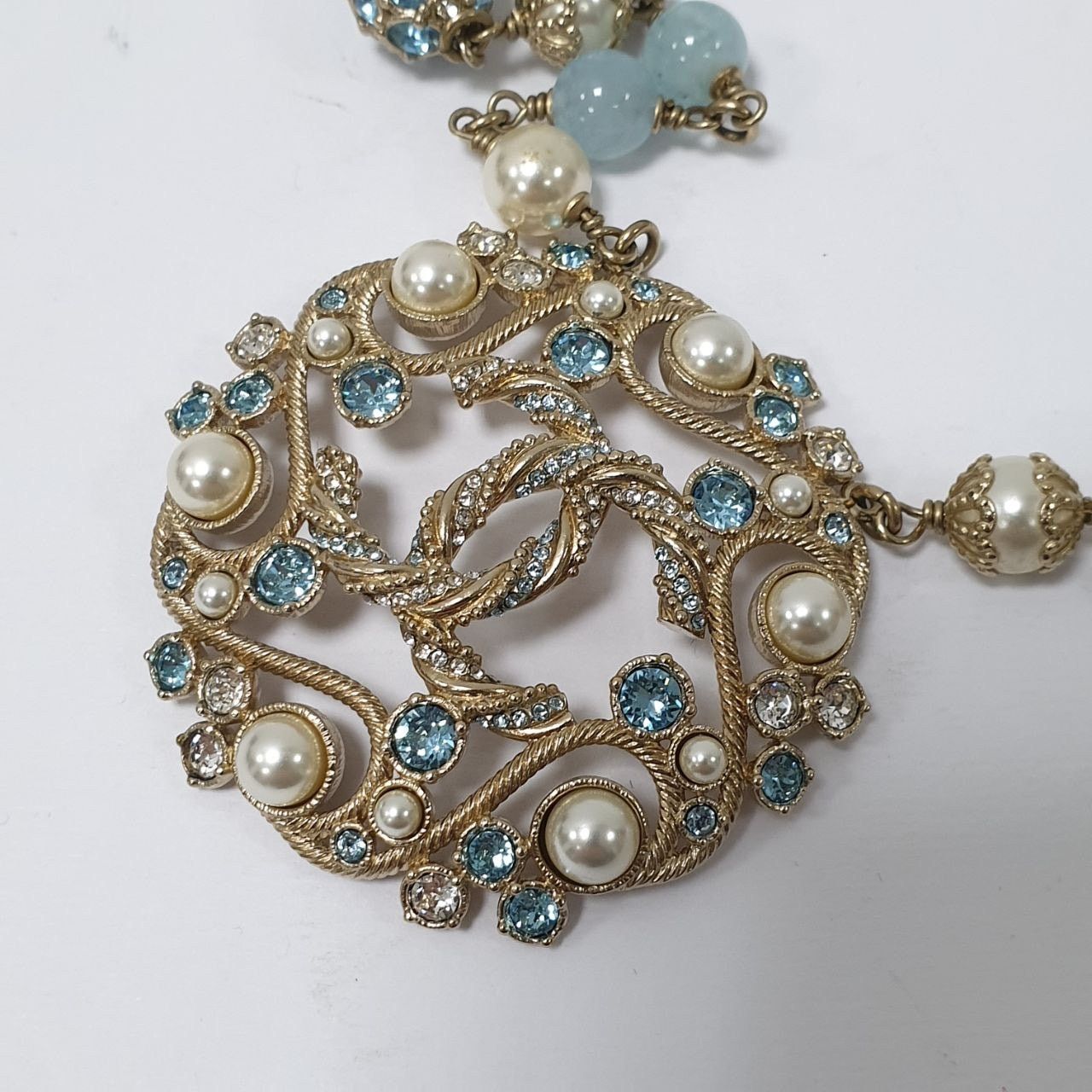 Chanel Chanel B19 Aquamarine Resin & Pearls Necklace Size ONE SIZE - 11 Thumbnail