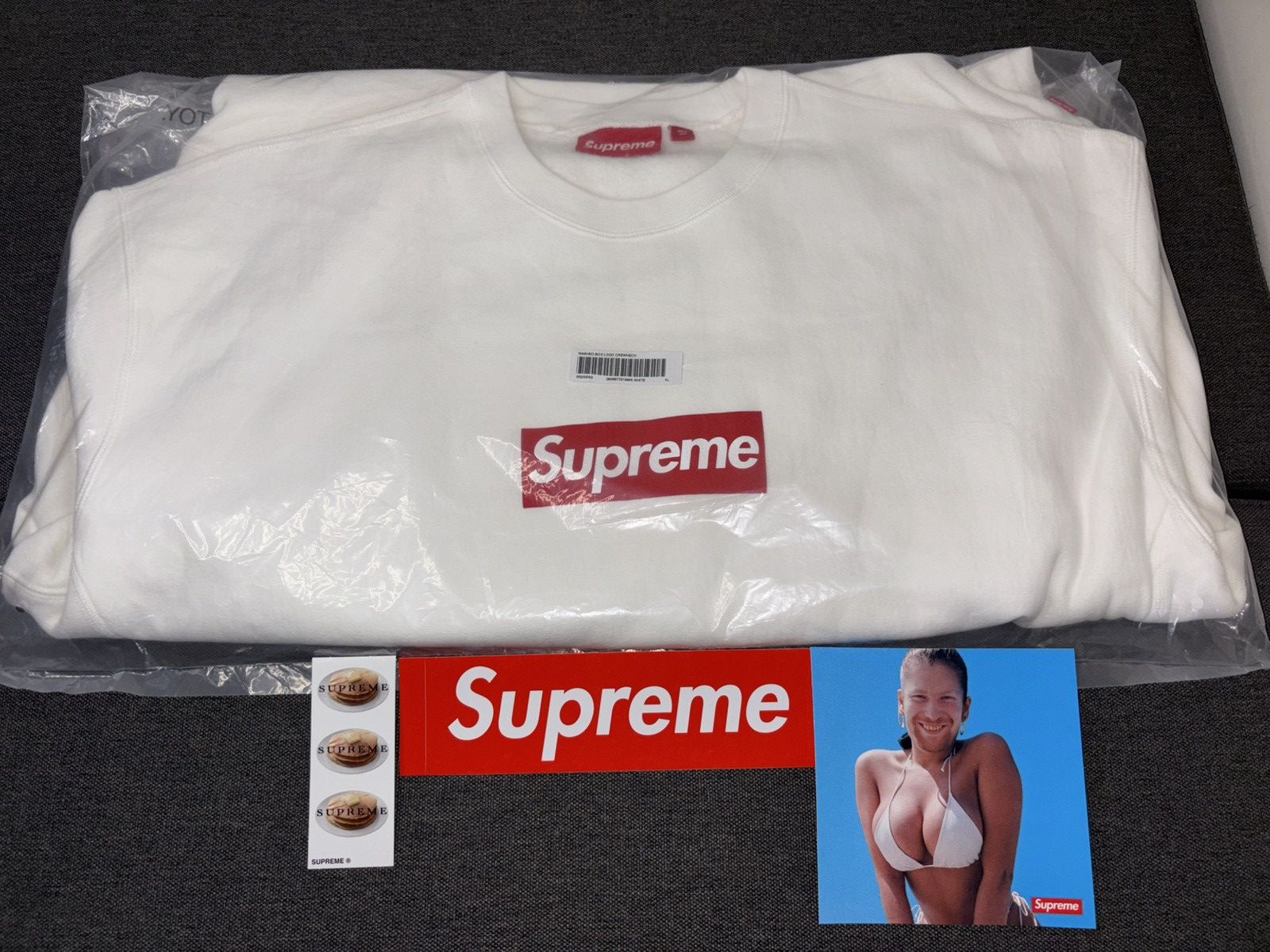 Supreme SUPREME Washed Box Logo Crewneck White X-Large SS25SW2 BNIB Size US XL / EU 56 / 4 - 2 Thumbnail