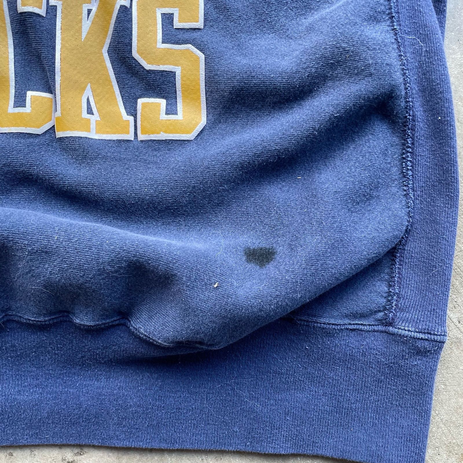 Vintage VINTAGE OREGON DUCKS REVERSE WEAVE CREWNECK XL 70S CHAMPION Size US XL / EU 56 / 4 - 5 Thumbnail
