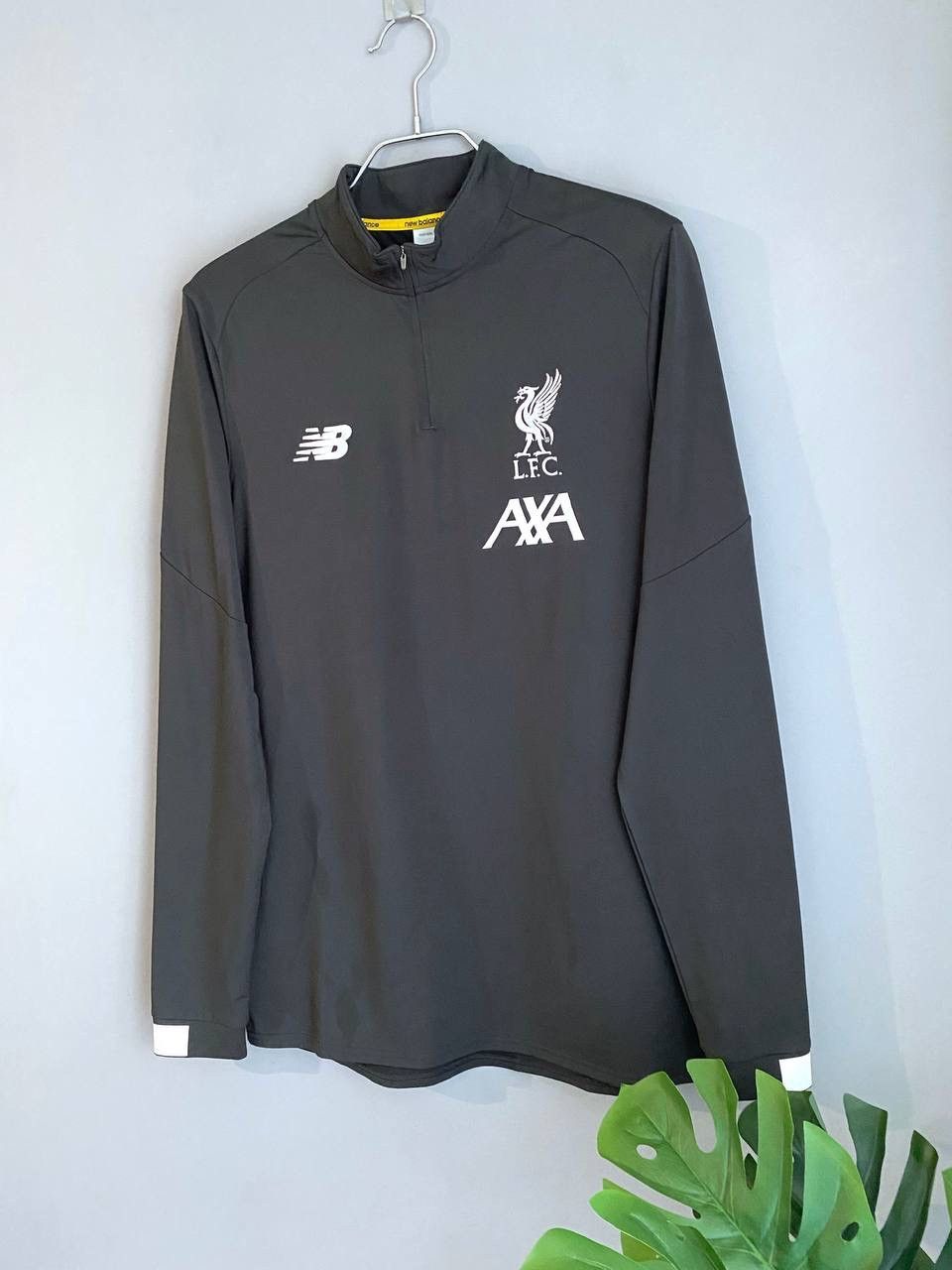 New Balance FC Liverpool 2019/2020 Training Long Sleeve Soccer Jersey, L Size US L / EU 52-54 / 3 - 2 Thumbnail