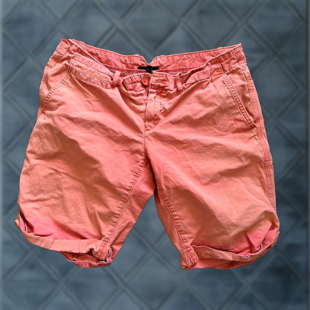 Gap GAP Women's Solid Pink Salmon Cuff Shorts Size 6 6" Inseam Cotton Blend Pockets Size 28" / US 6 / IT 42 - 1 Thumbnail