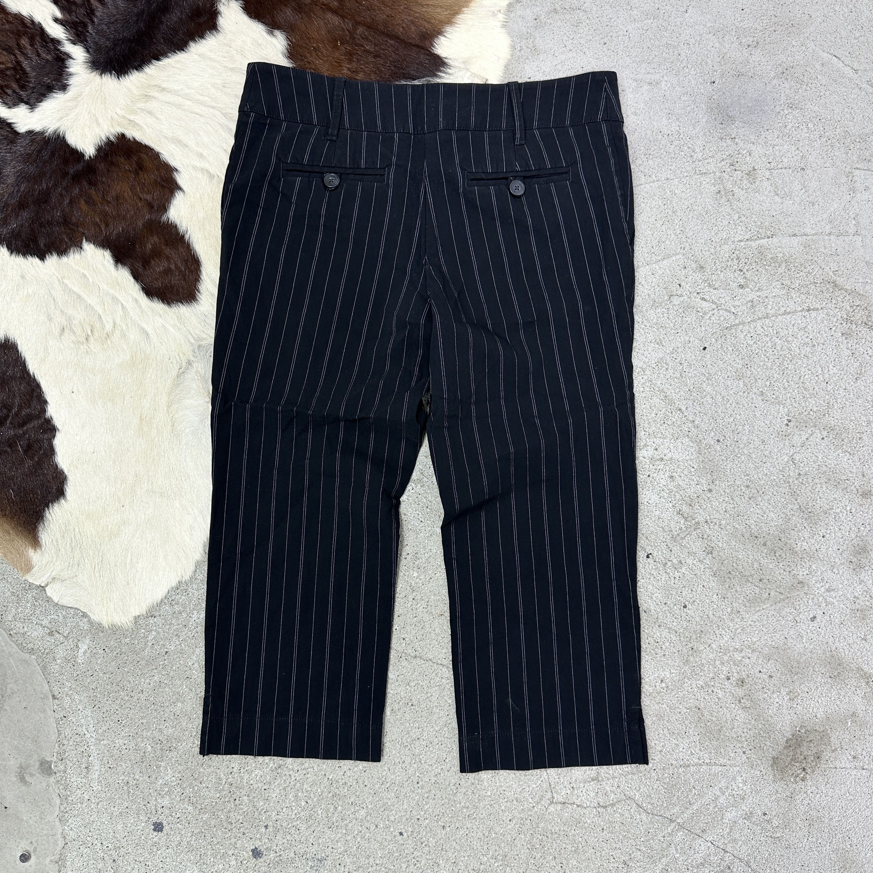 Vintage Vintage Avant Garde Opium Capri Pinstripe 00s Shorts Size 25" / US 0 / IT 36 - 8 Thumbnail
