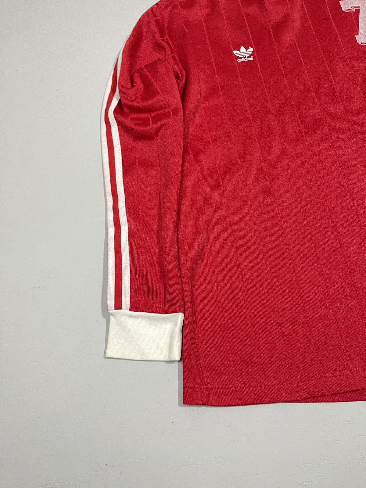 Adidas 70s/80s Adidas Retro Soccer Jersey Made in Yugoslavia #7 Size US L / EU 52-54 / 3 - 9 Thumbnail