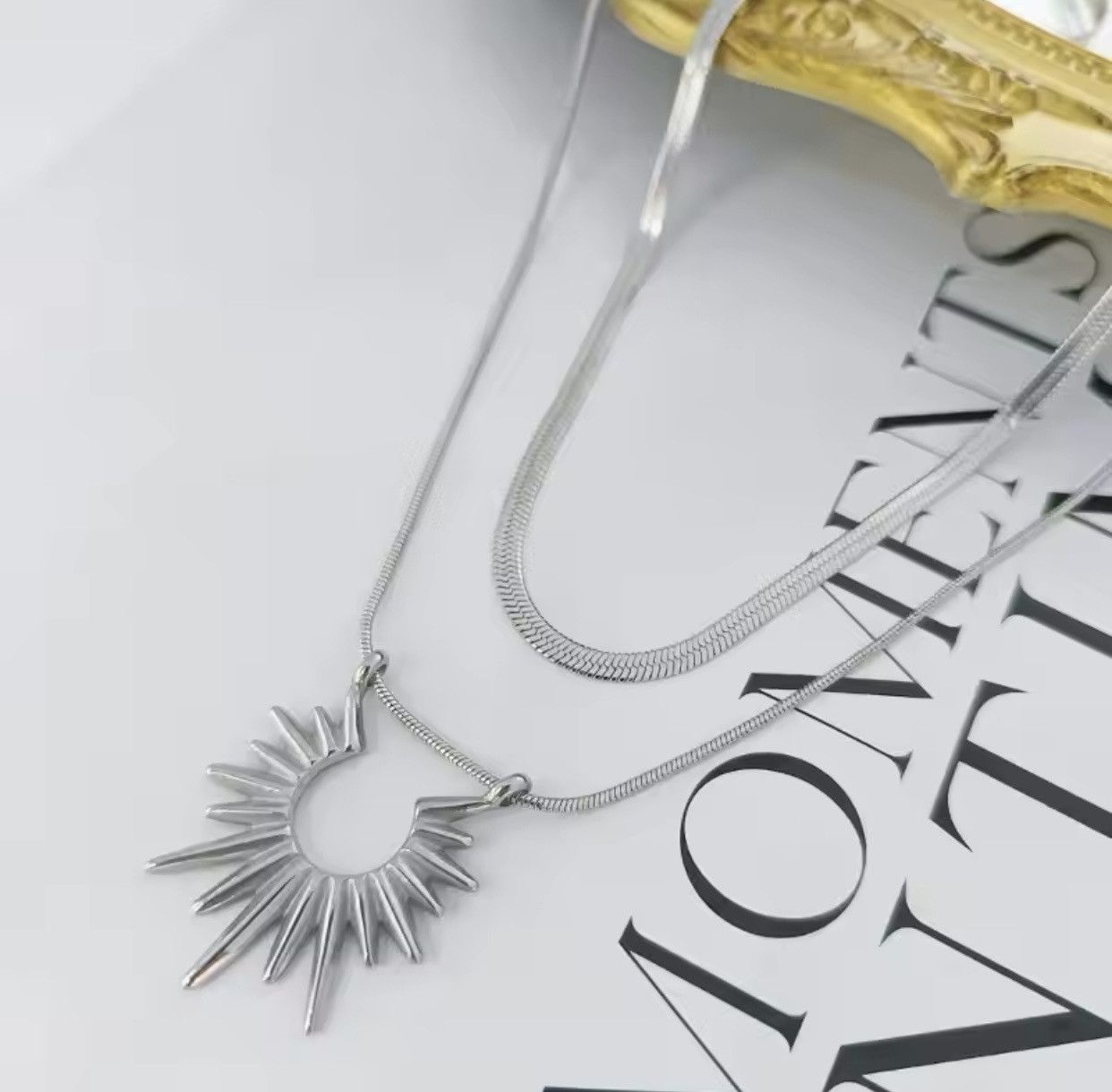 Jewelry × Vintage Double titanium steel sun pendant men's necklace Size ONE SIZE - 4 Thumbnail