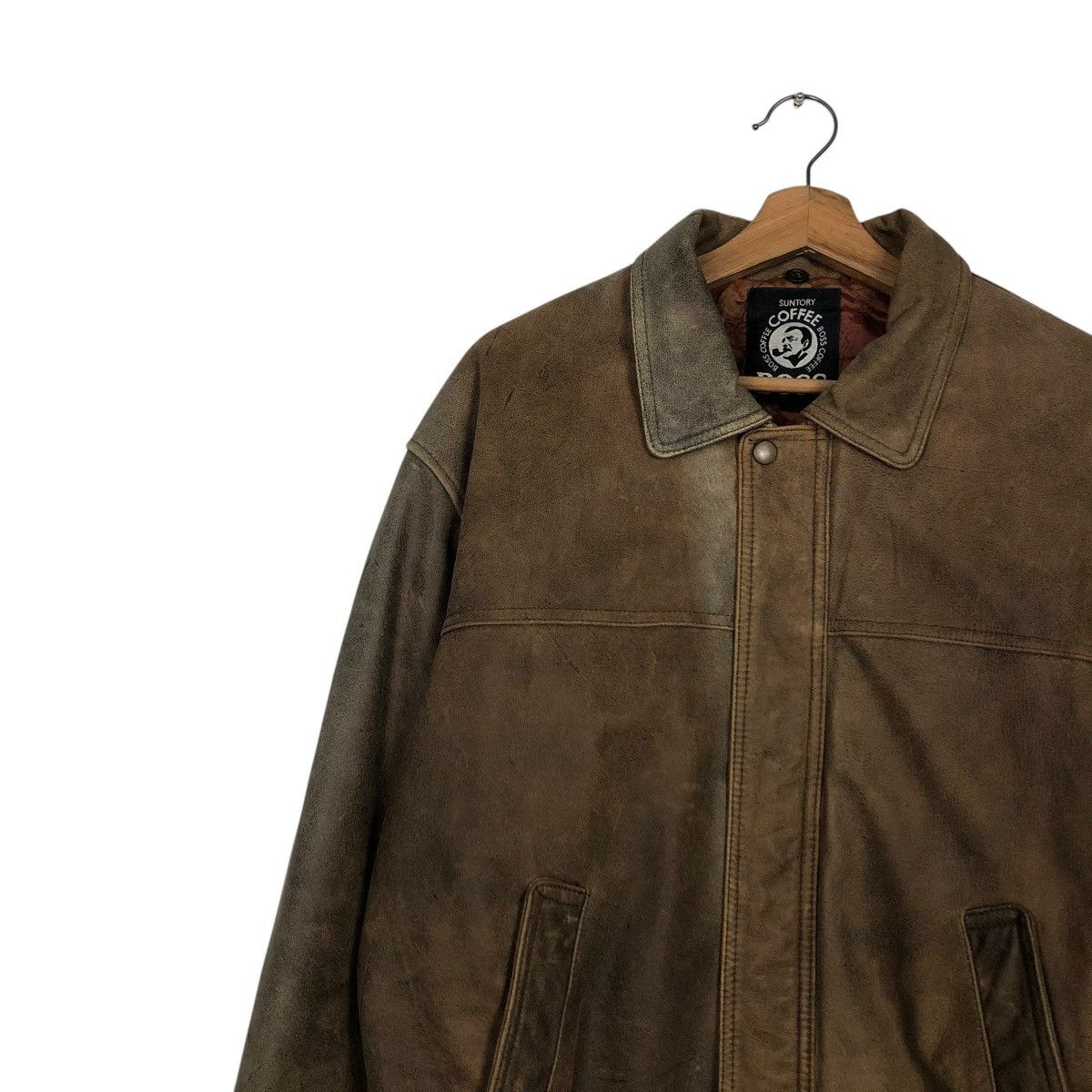 Japanese Brand 🔥VINTAGE GENUINE LEATHER JACKET SUNTORY COFFEE BOSS BIG LOGO Size US L / EU 52-54 / 3 - 9 Thumbnail