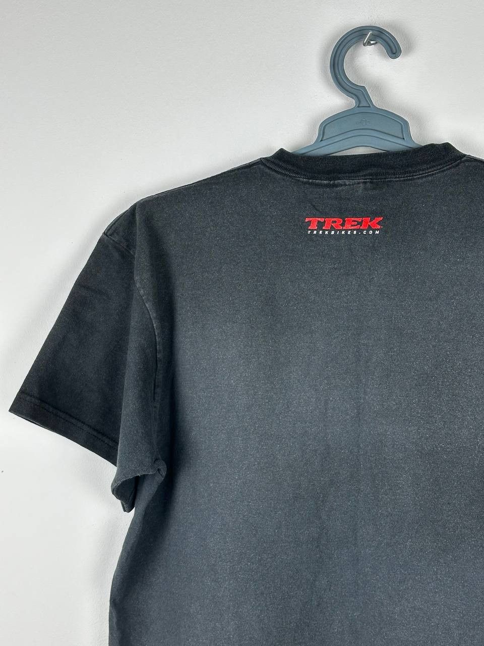 Nike × Vintage Vintage Faded Nike Great Britain Center Logo Swoosh T Shirt Size US L / EU 52-54 / 3 - 7 Thumbnail
