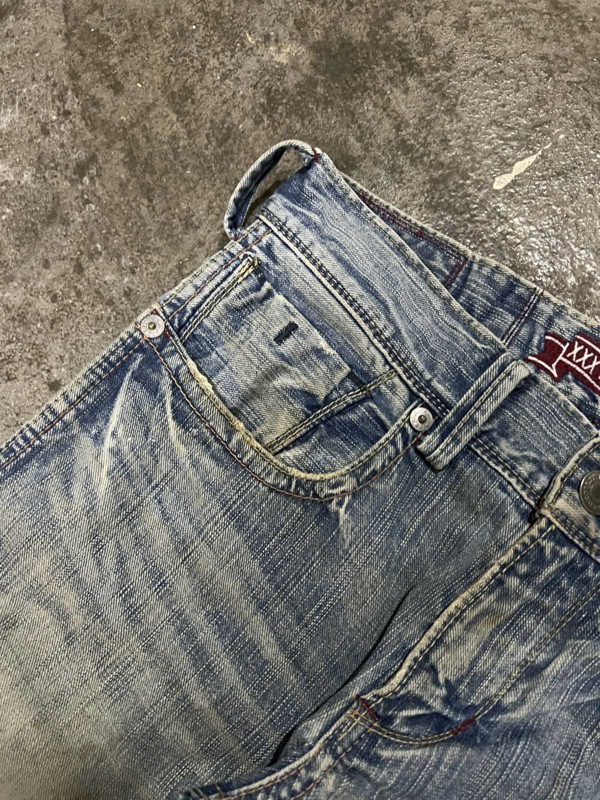 If Six Was Nine LIBERTO DISTRESSED FADED JEAN Size US 32 / EU 48 - 9 Thumbnail