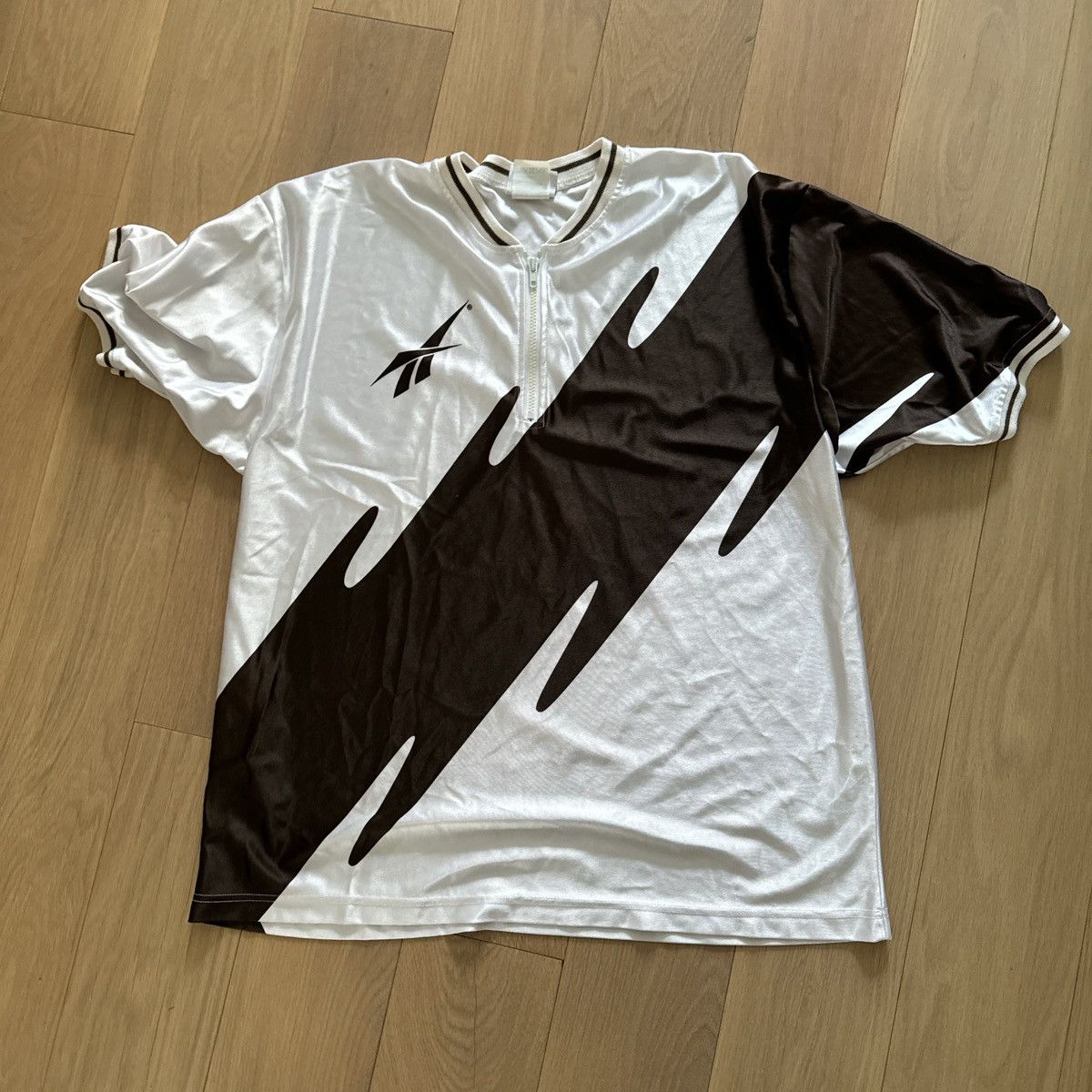 Reebok × Vintage White And Brown Reebok Tennis Shirt Size US XL / EU 56 / 4 - 1 Thumbnail